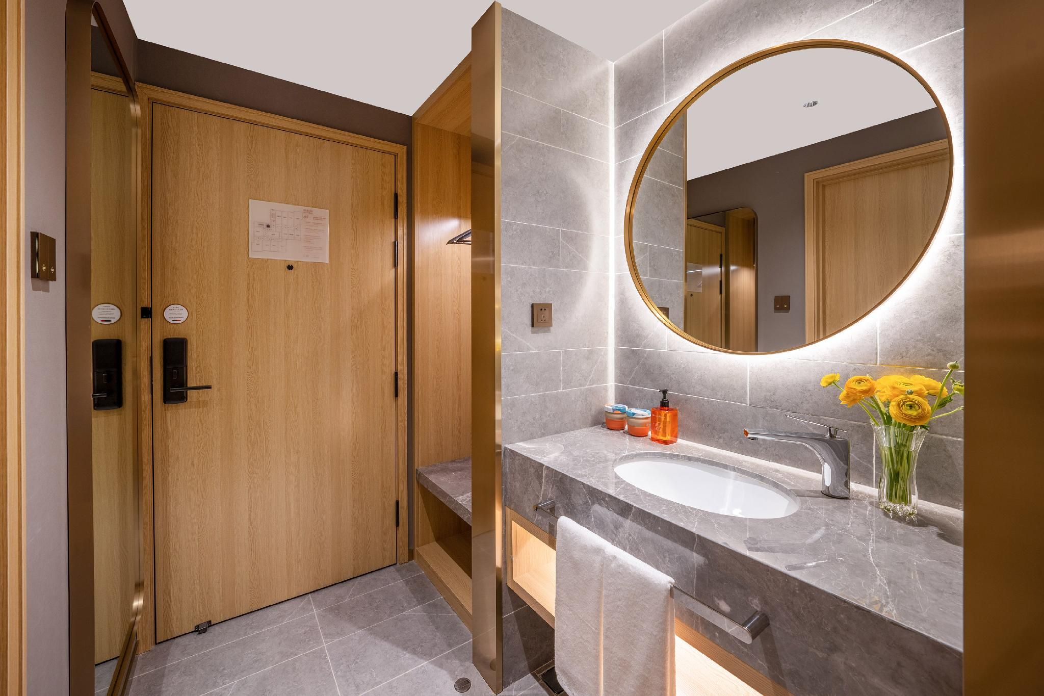 Orange Hotel Beijing Headquarters Base Science Park Marsden Twin Room 3