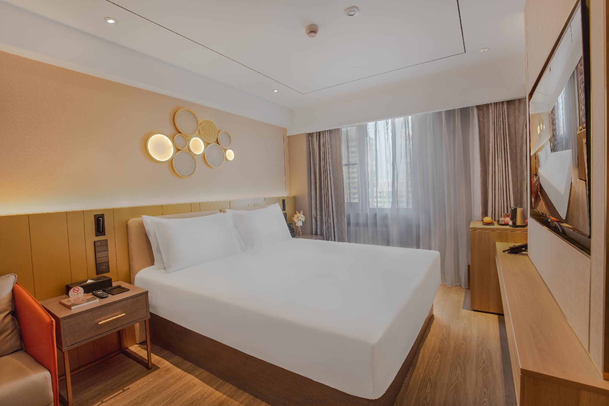 Orange Hotel Beijing Yansha Liangmahe Queen Superior Room 2