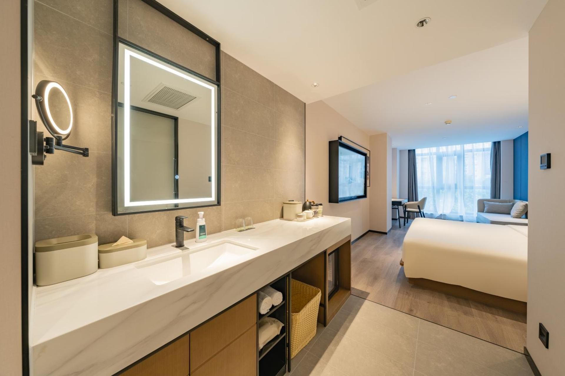 Jimu Double Room