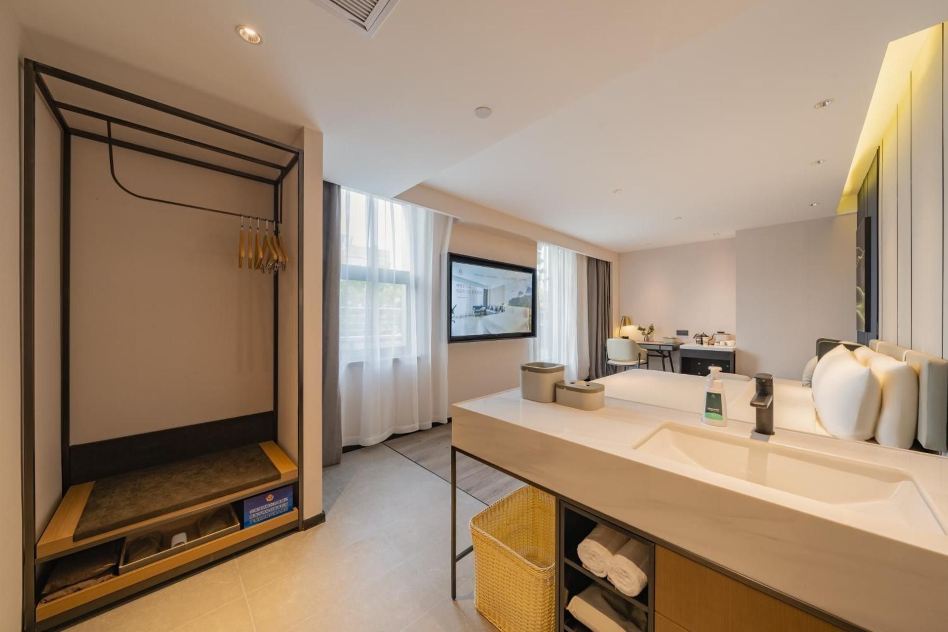 Executive Double Room with Courtyard