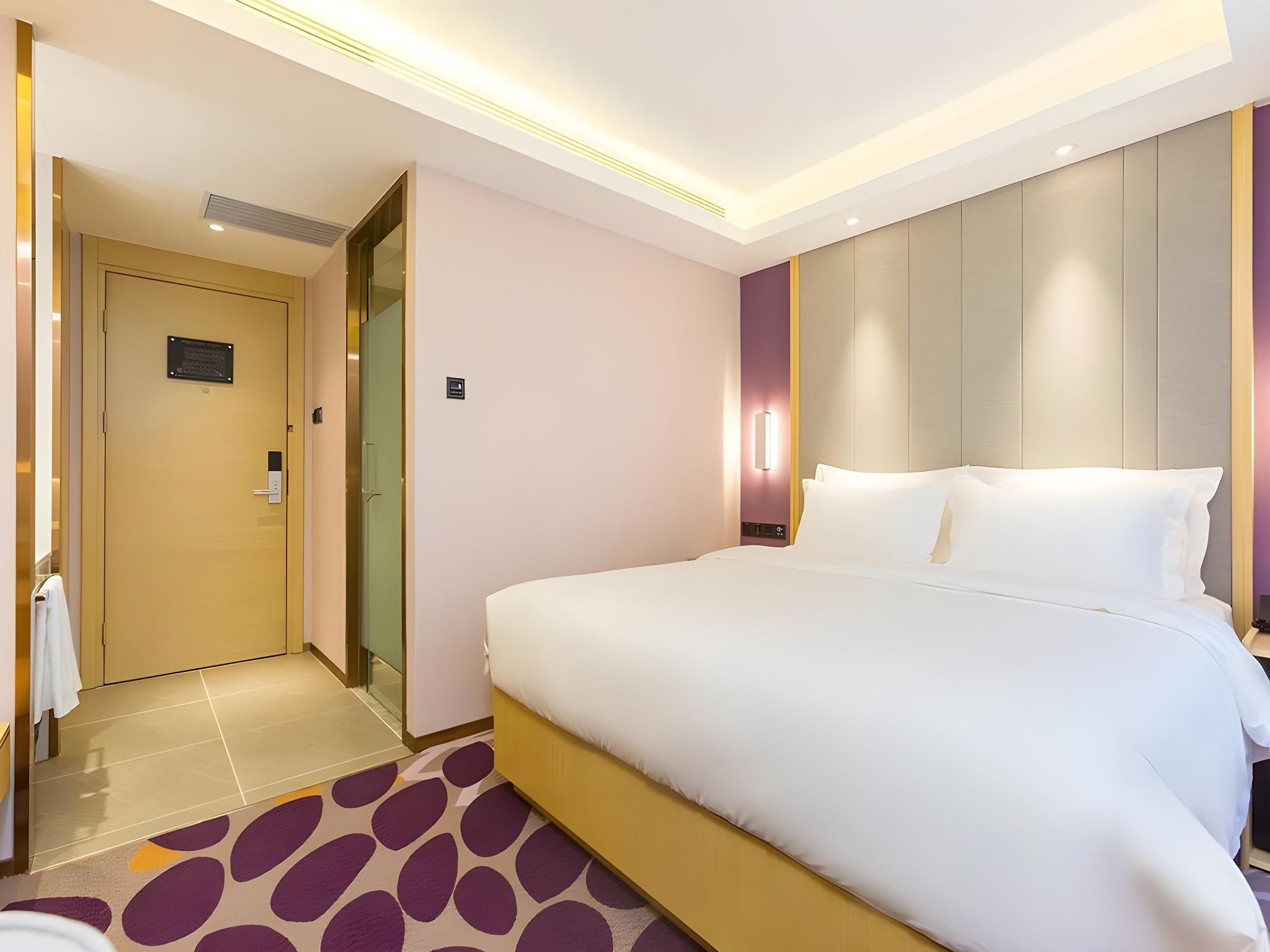 WH - Deluxe Bed Room