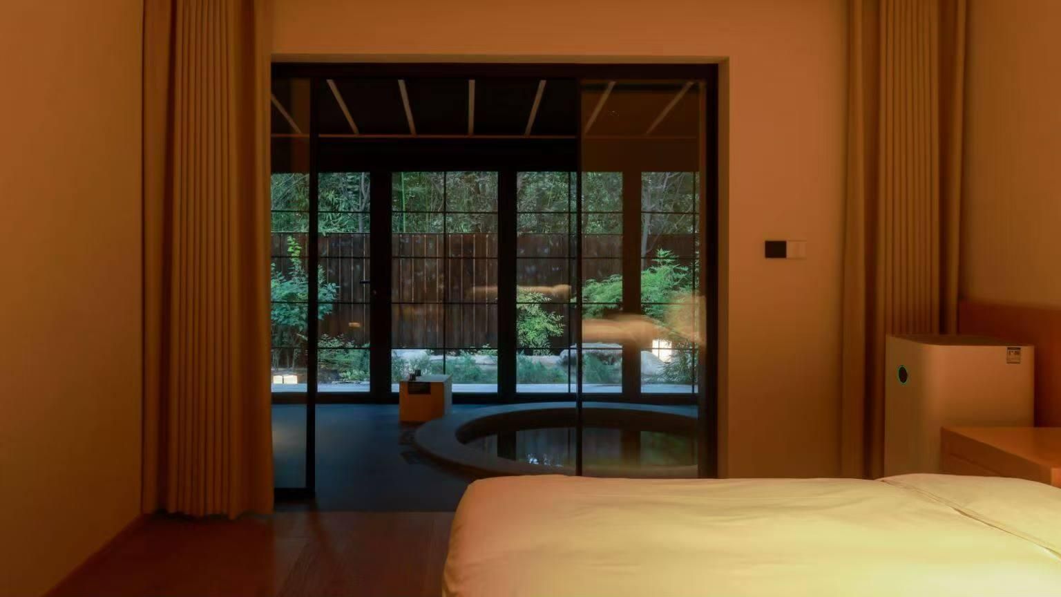 Thermal Family Unit with Private Thermal Pool