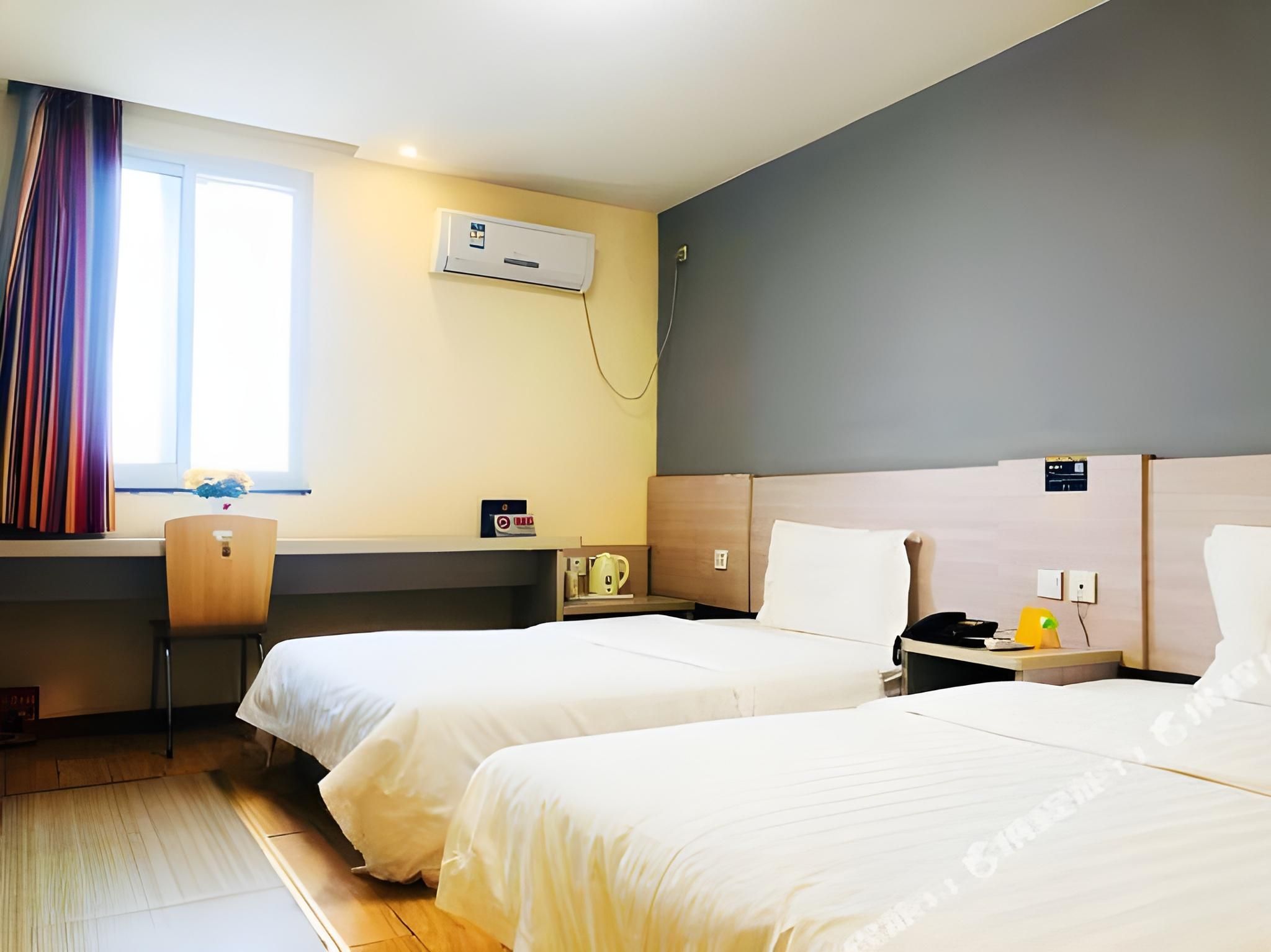 Select Bed Room