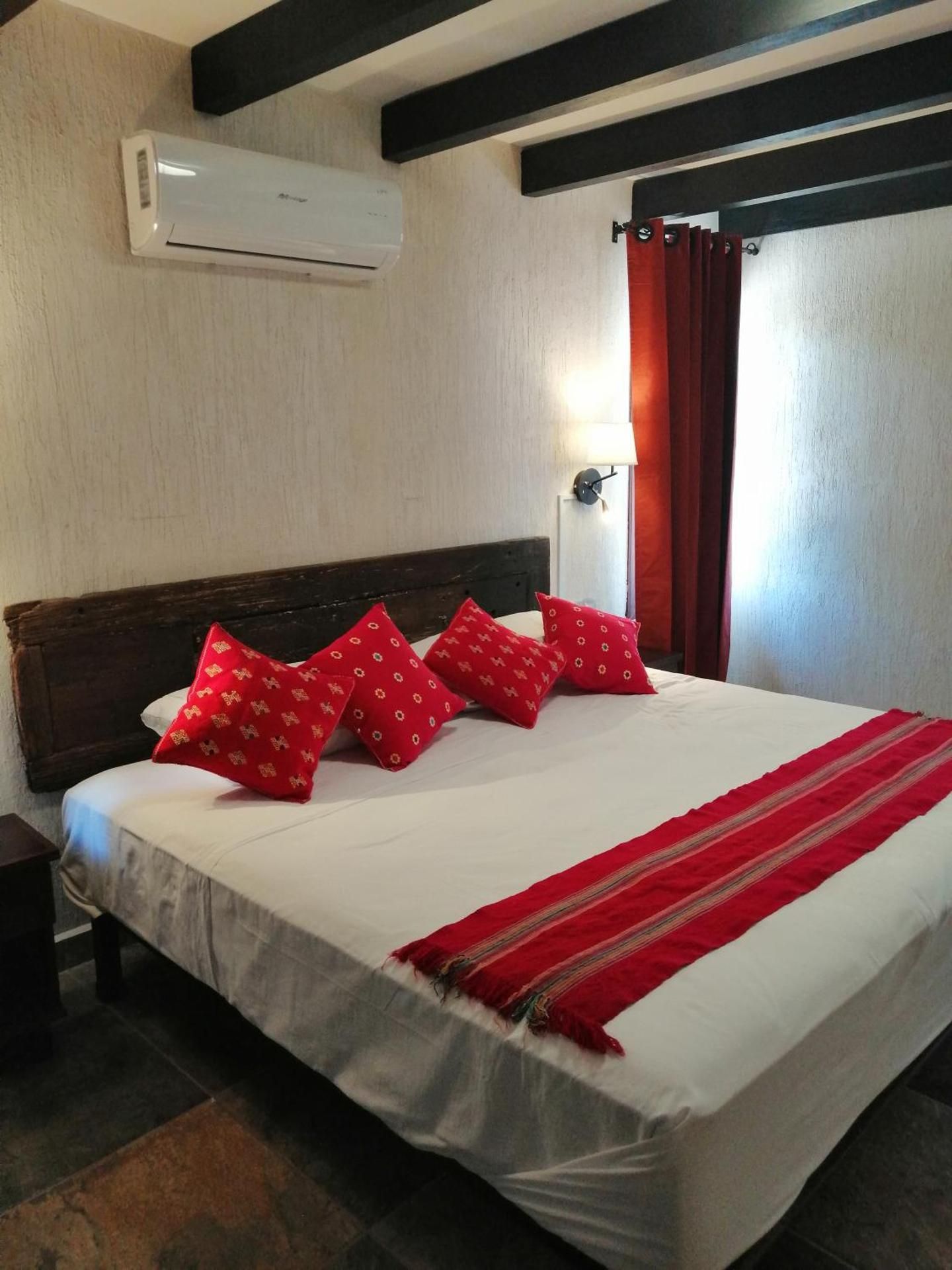 Hotel Casa del Agua One-Bedroom Suite 2