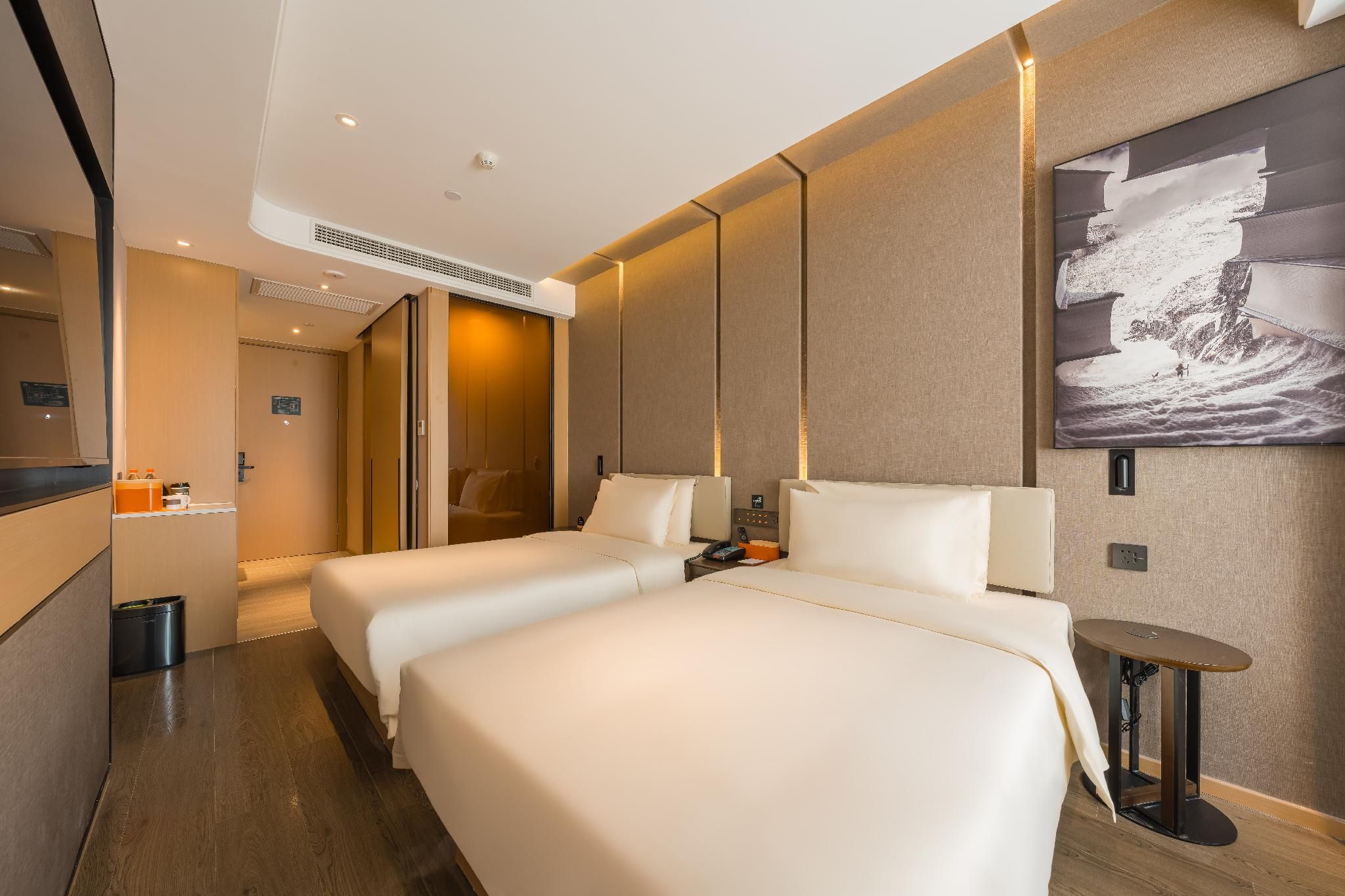Atour - JIMU Twin Room