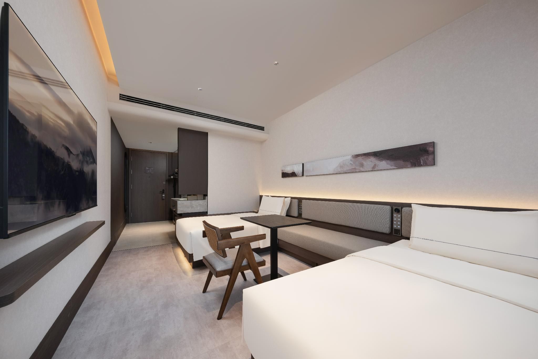 Atour - Premium Twin Room