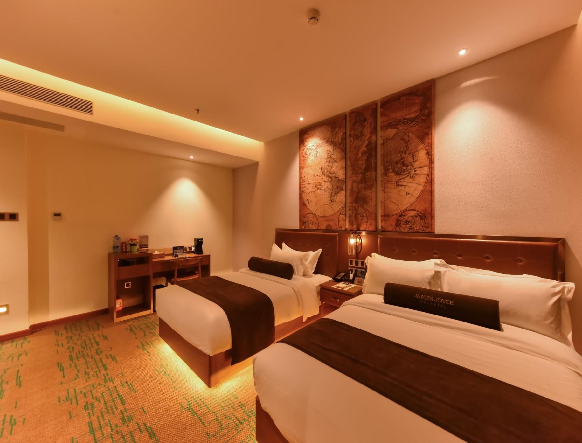 James Joyce - Feifan Family Suite