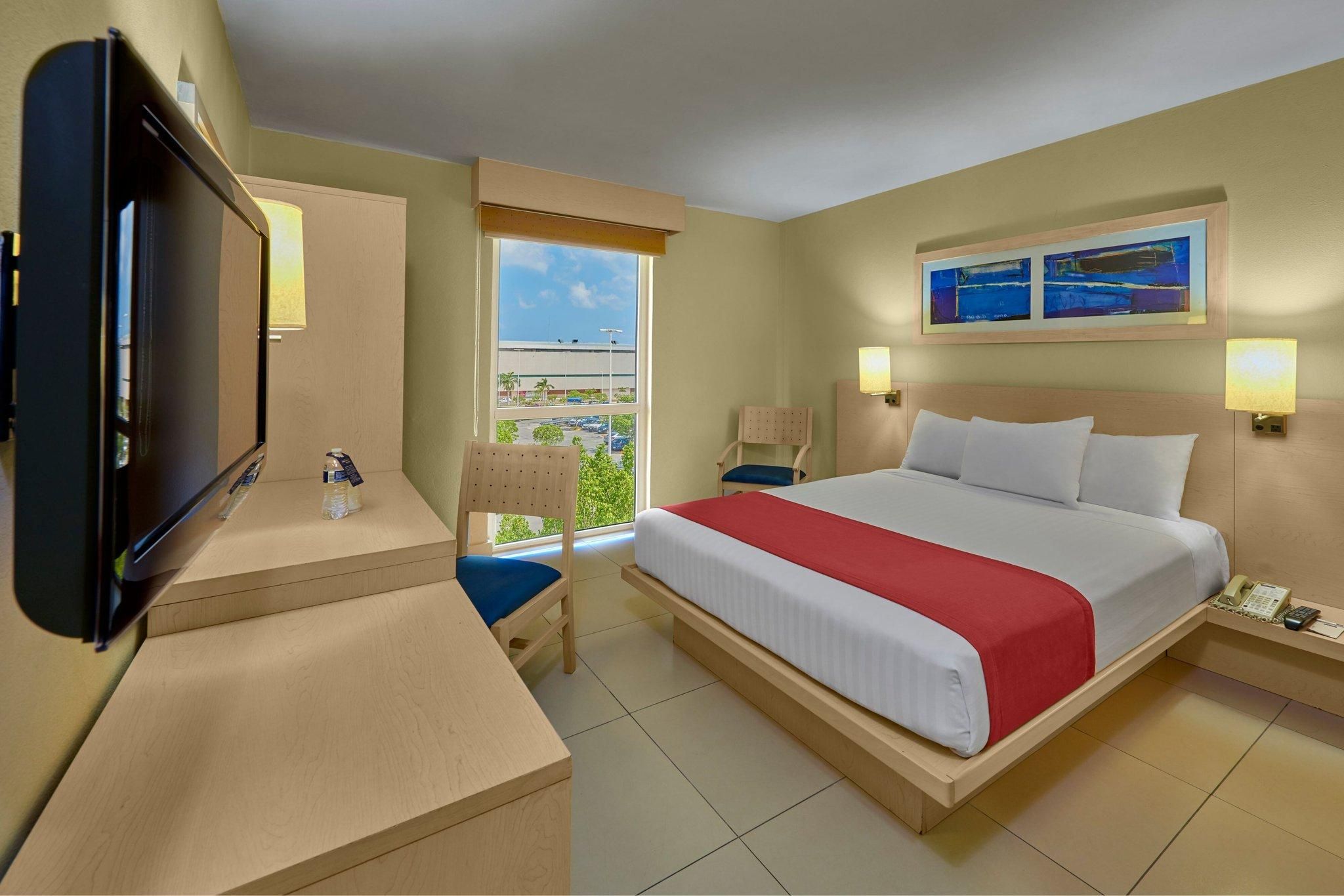 City Express by Marriott Campeche Guest room, 1 Queen