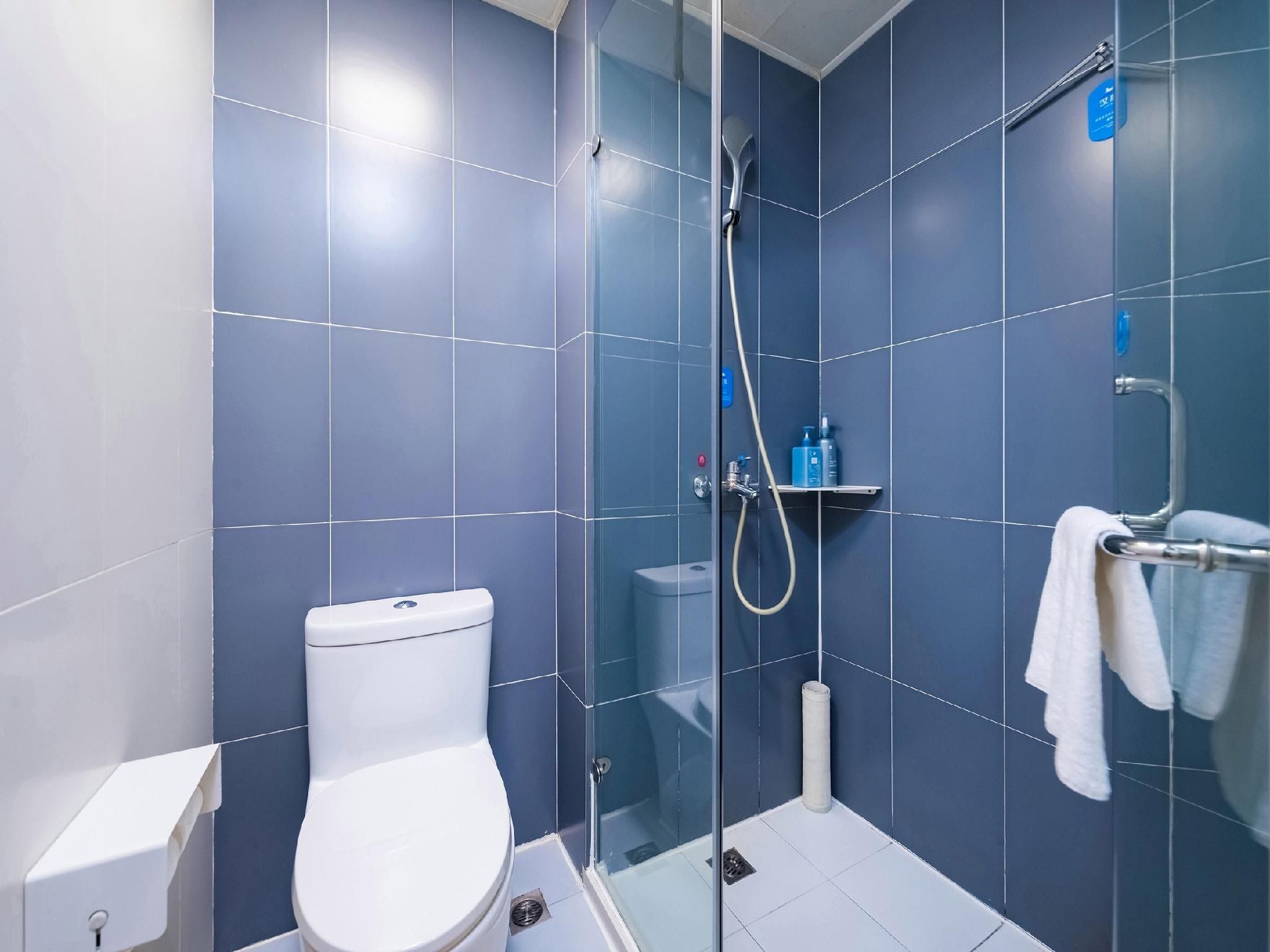 b815b4affd51a2d1f4fce4a1a659e422