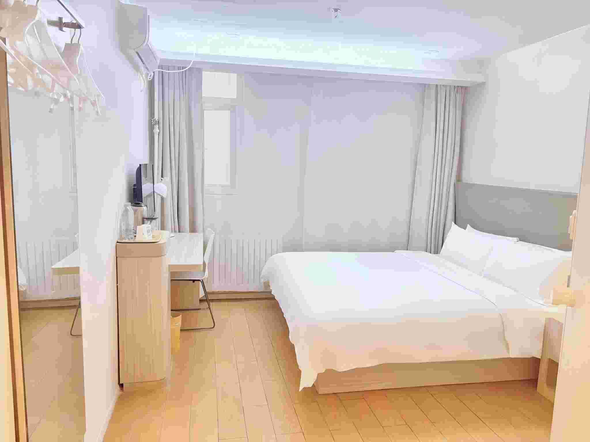 New Queen Room - Special Offer