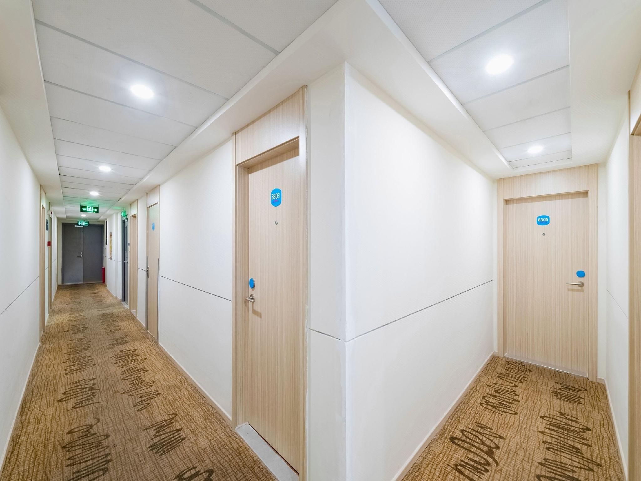 e740fec35d6ba8cc841549afea67c481