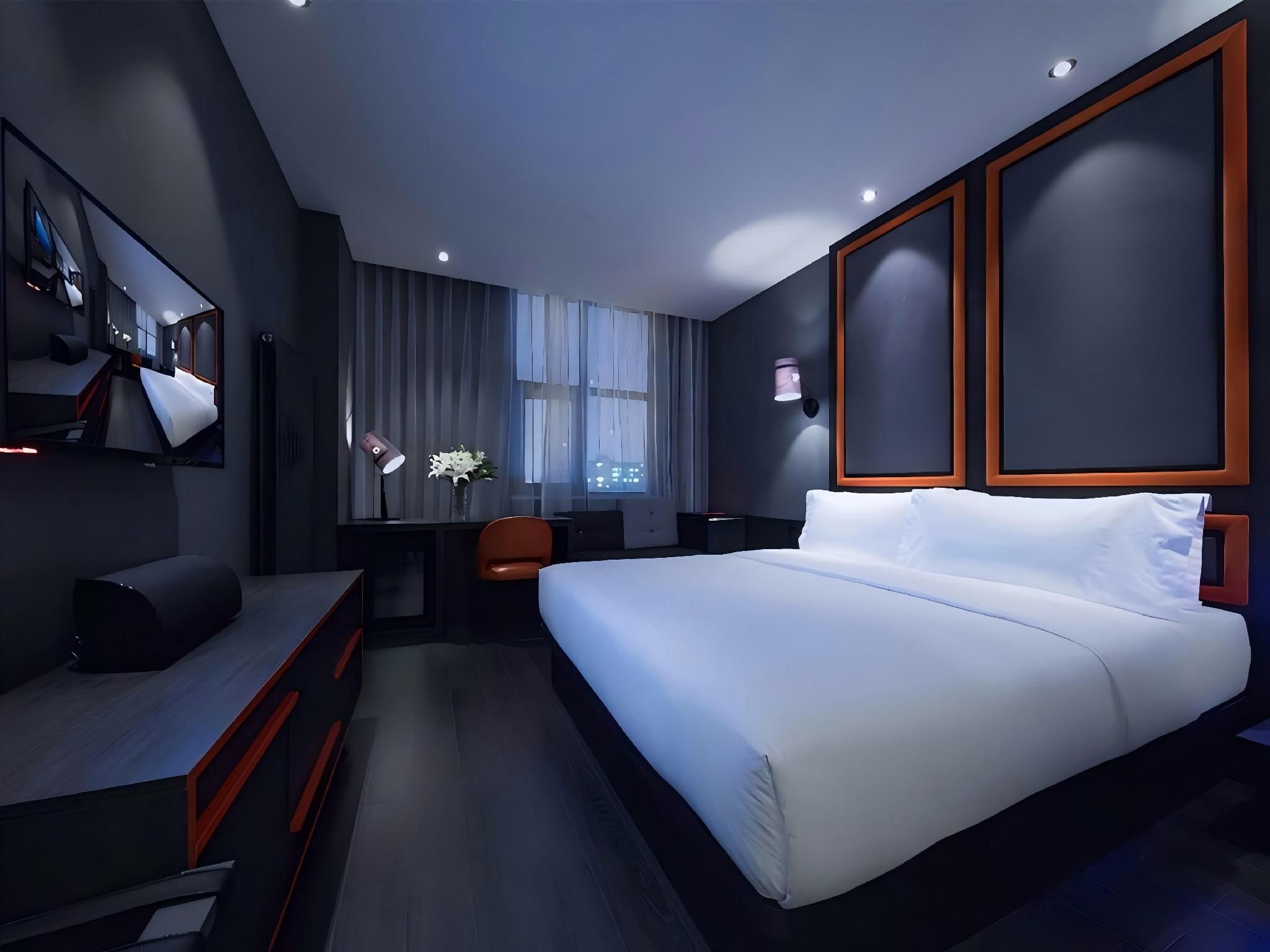 Executive, Larger Guest room, 1 Queen