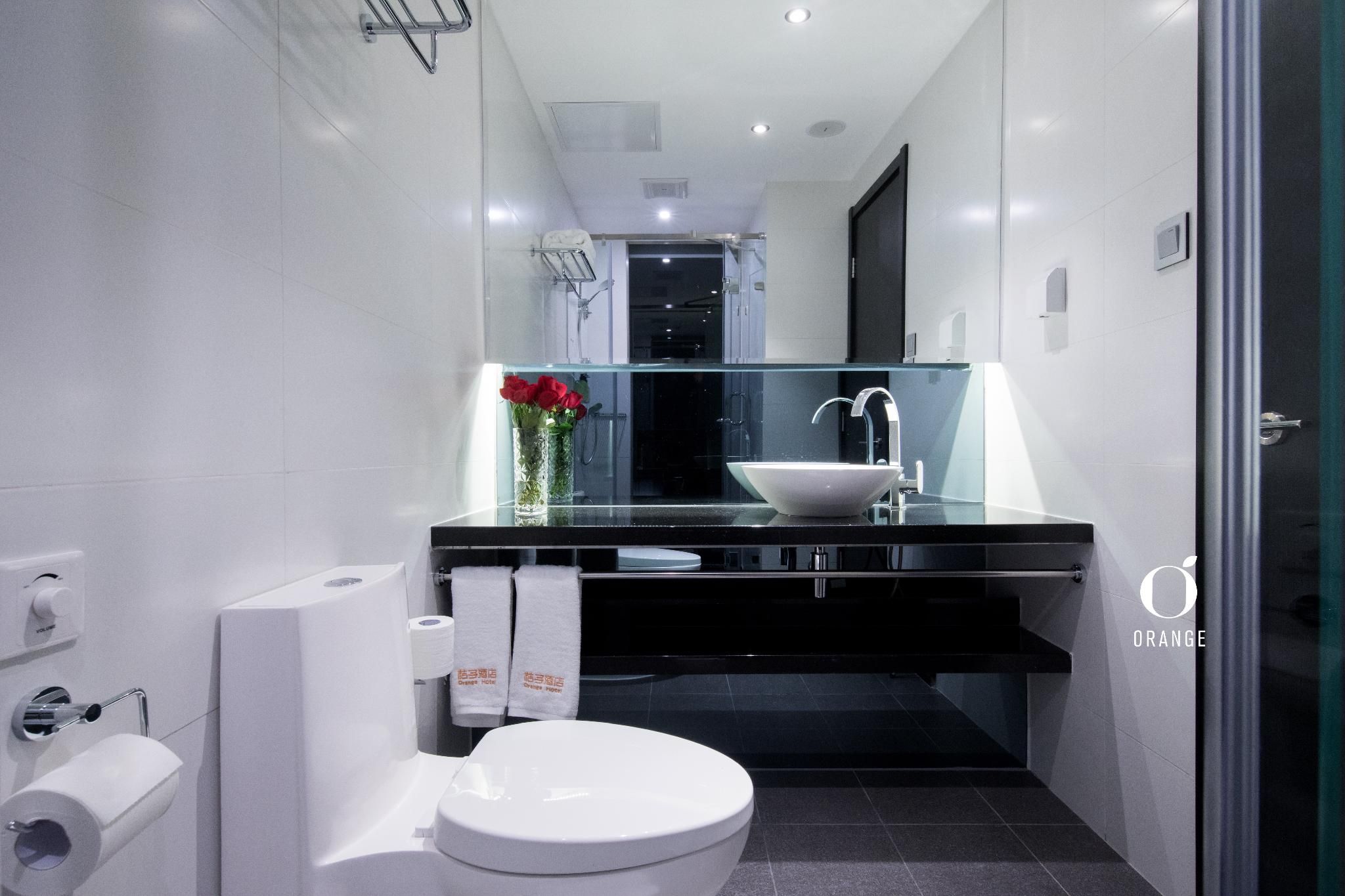 Queen Superior Room