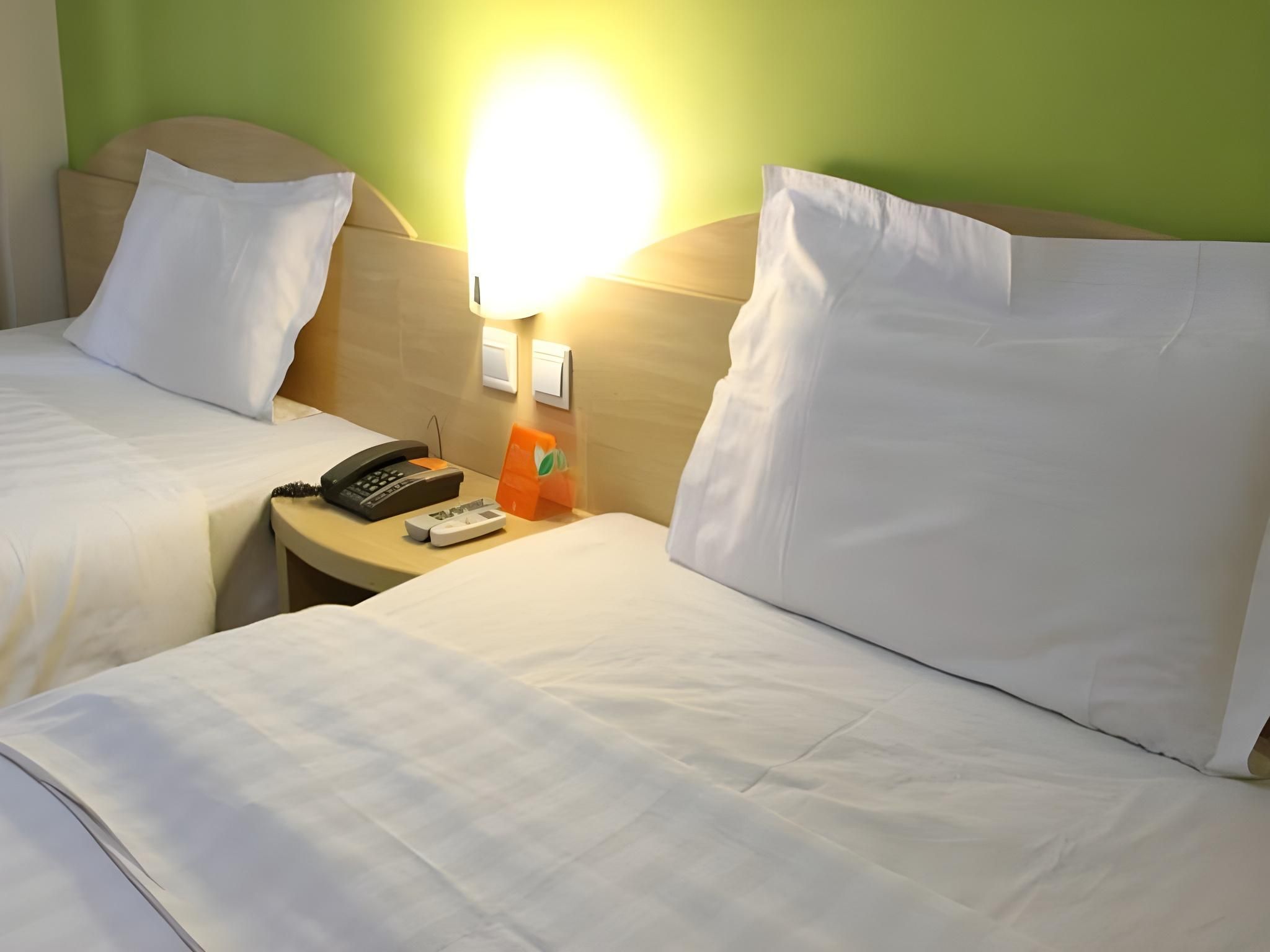 Corporate Twin, Guest room, 2 Twin/Single Bed(s), City view
