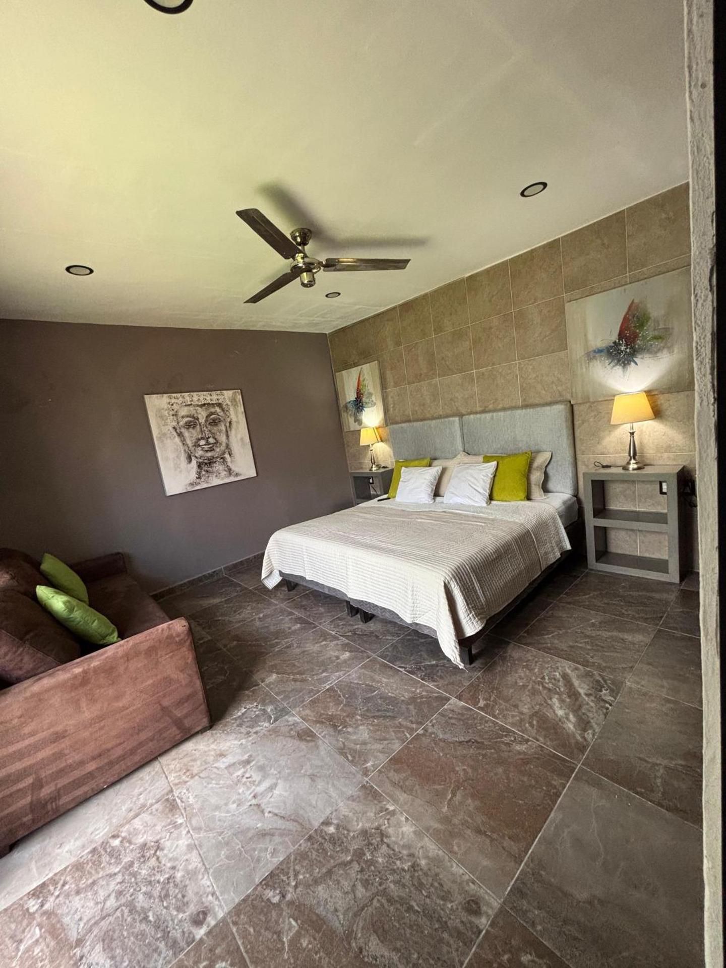 Suite with Garden View