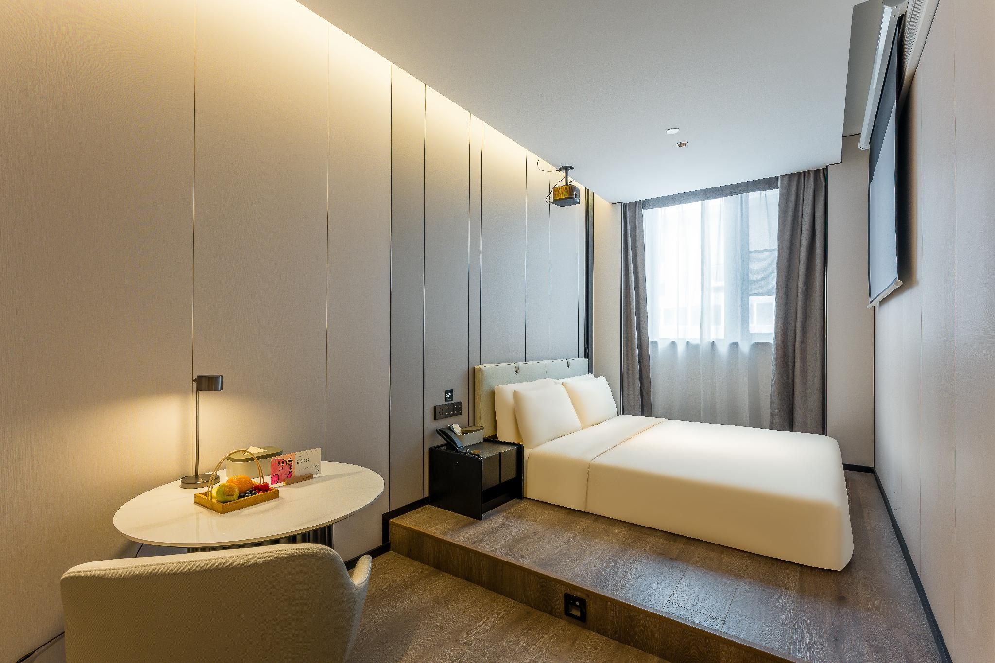 Atour - JIMU Cinema 1 Bed Room