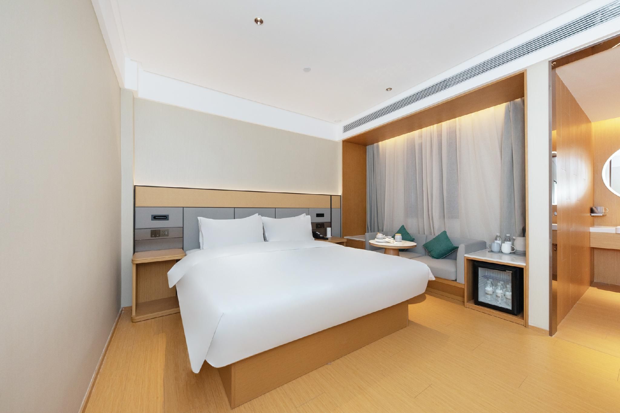 Huazhu - Superior Bed Room A