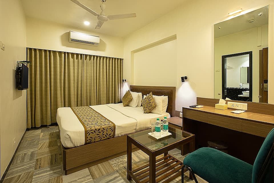 Hotel Avon Ruby Dadar Executive Room 10