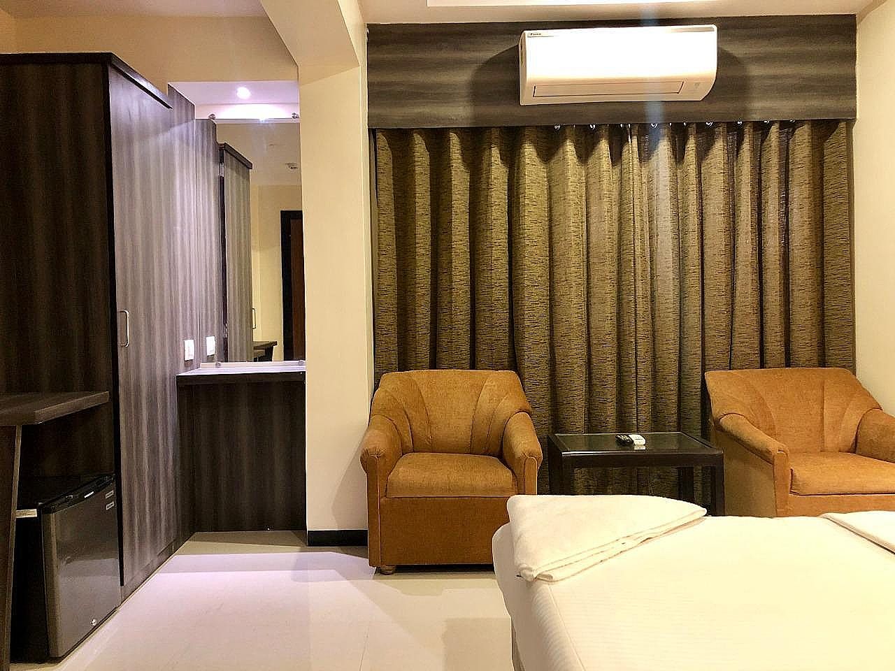 Hotel Avon Ruby Dadar Executive Room 11