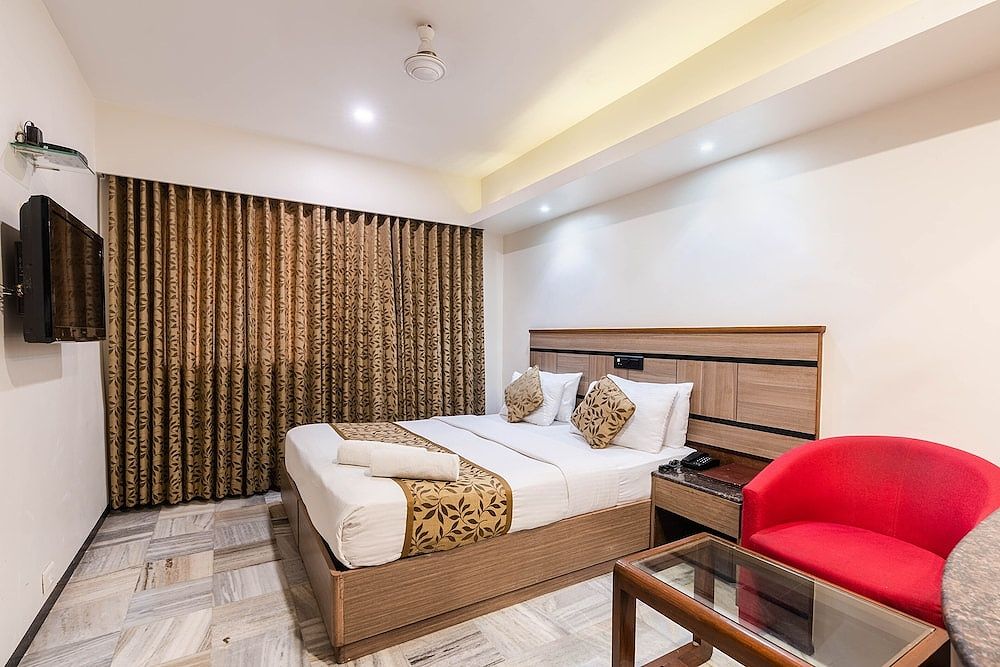 Hotel Avon Ruby Dadar Executive Room 6