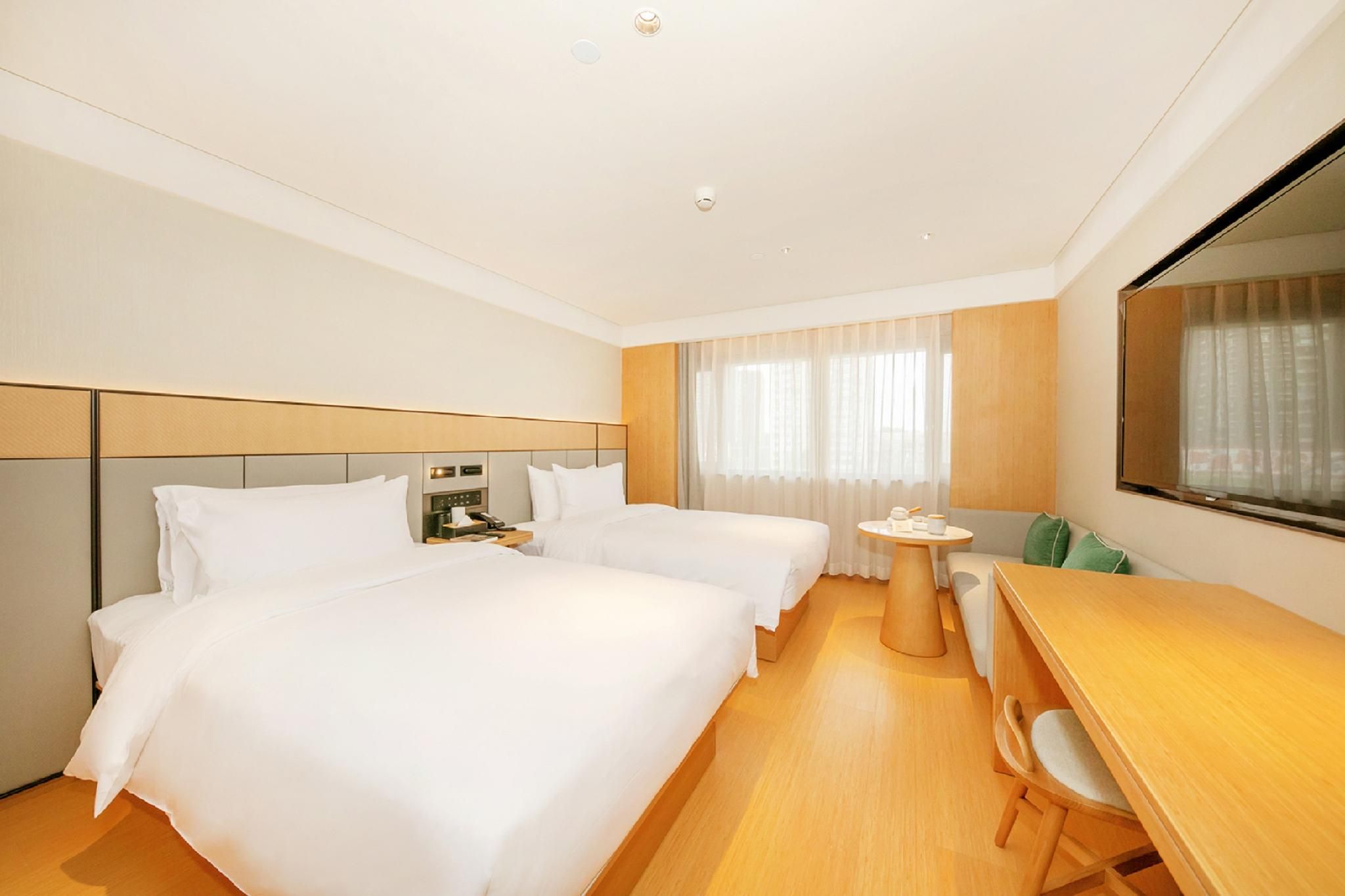 Twin Business Room