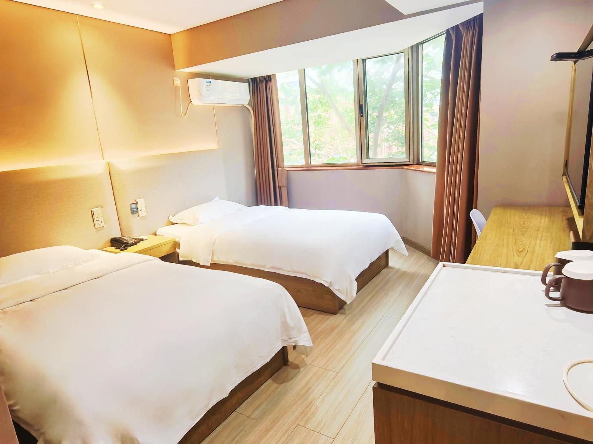 Deluxe Double Room with Two Double Beds