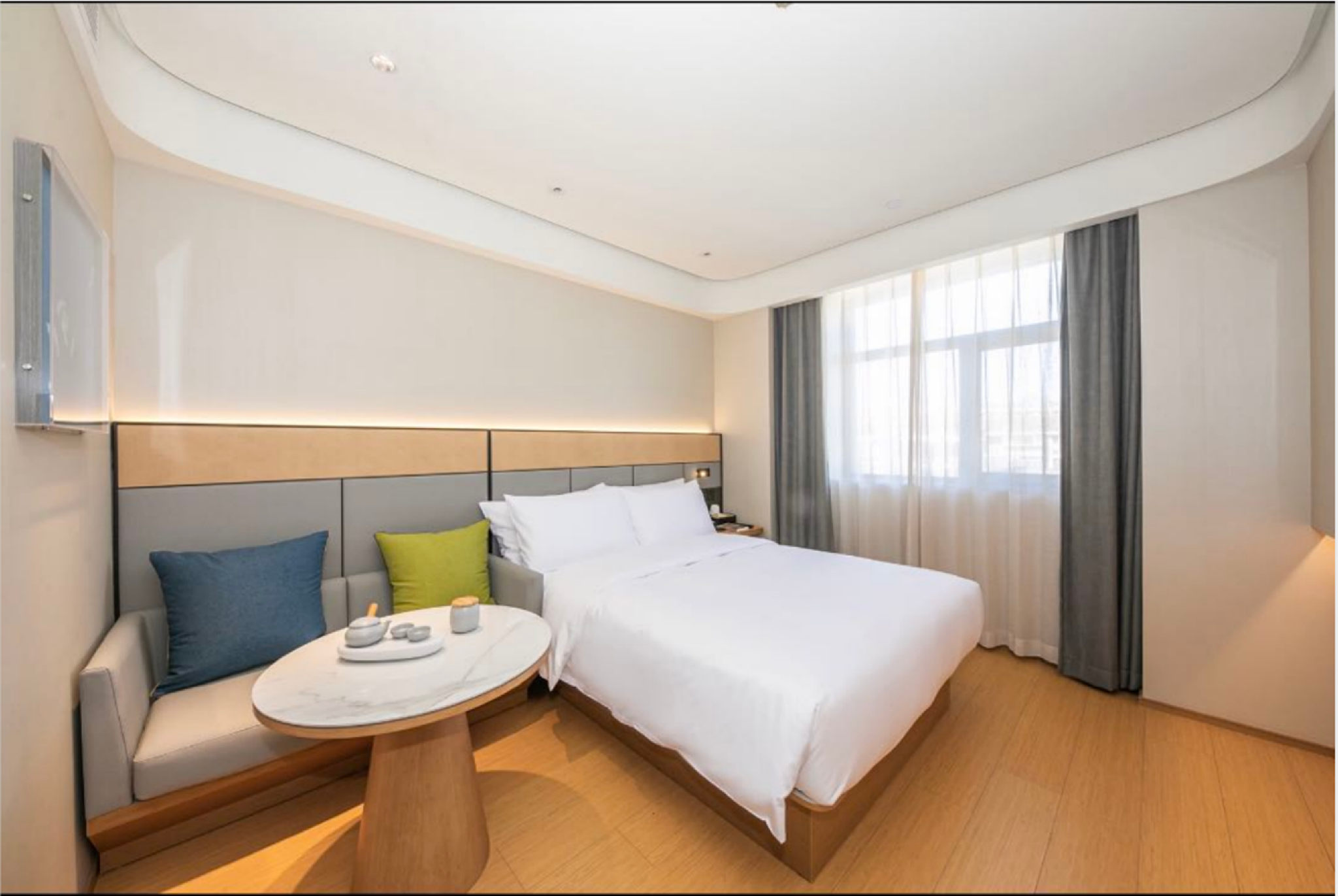Business Queen Bed Room