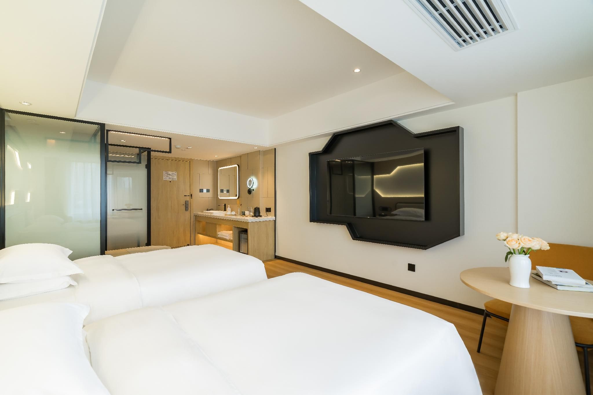 COLLECTION Club Twin Room