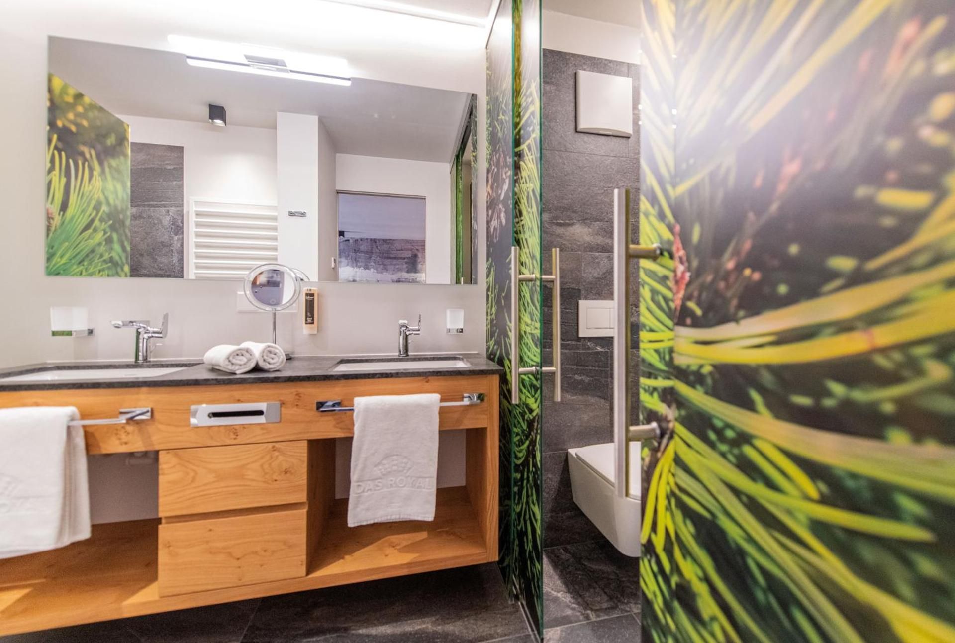 Two-Bedroom Suite