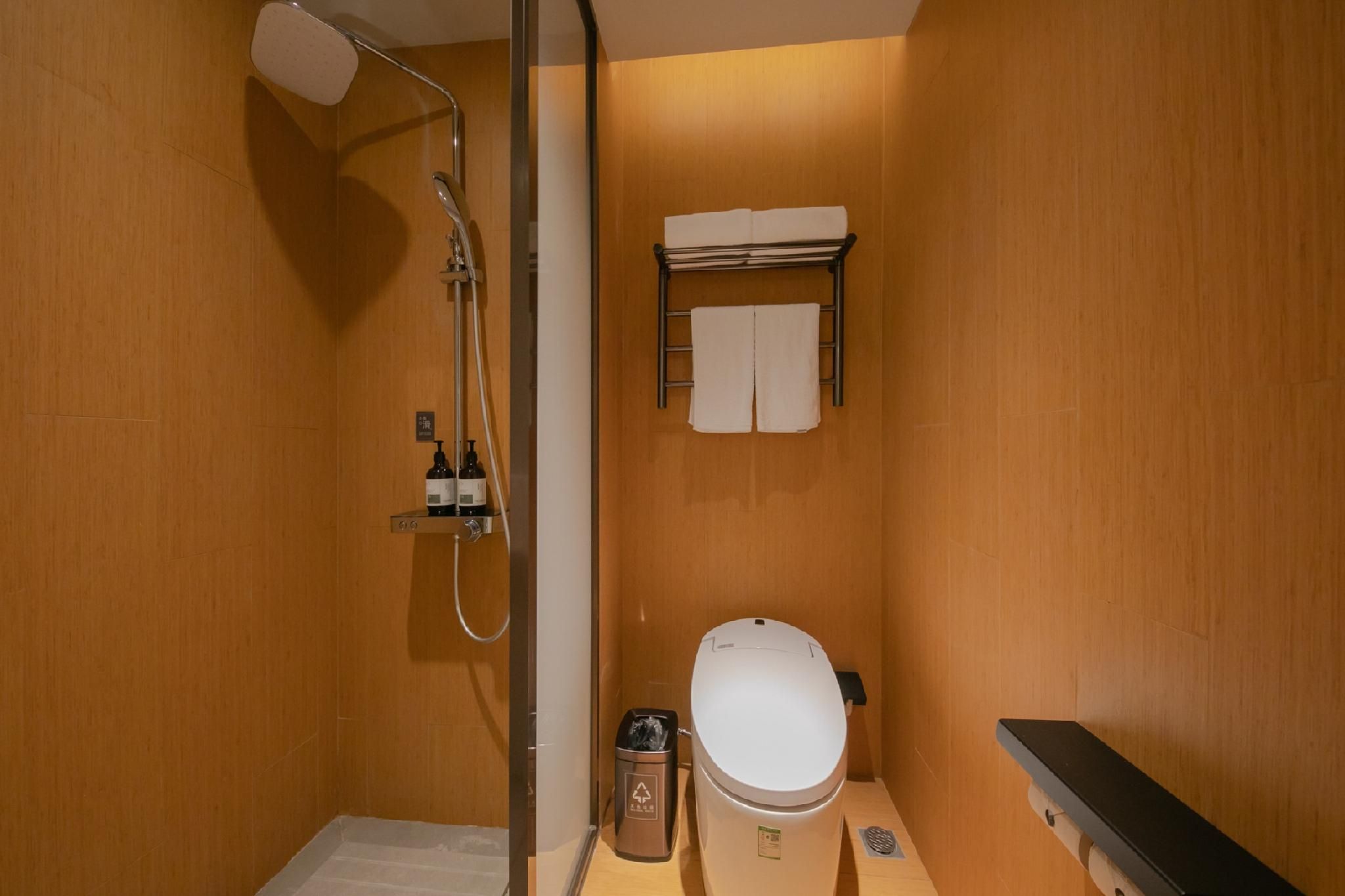 Pressure Release Superior Queen Room with Scenic View