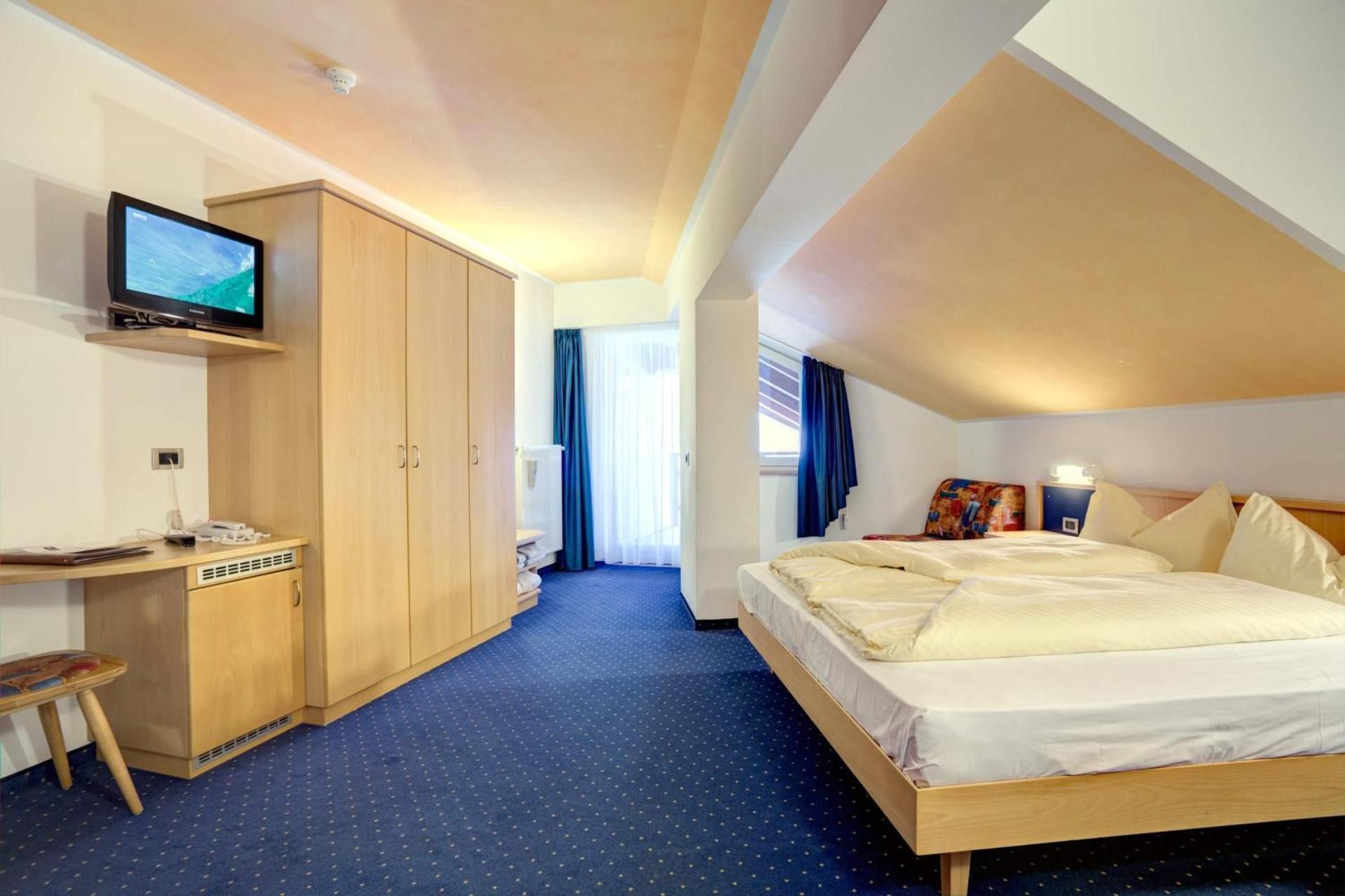 Superior Double or Twin Room with Balcony