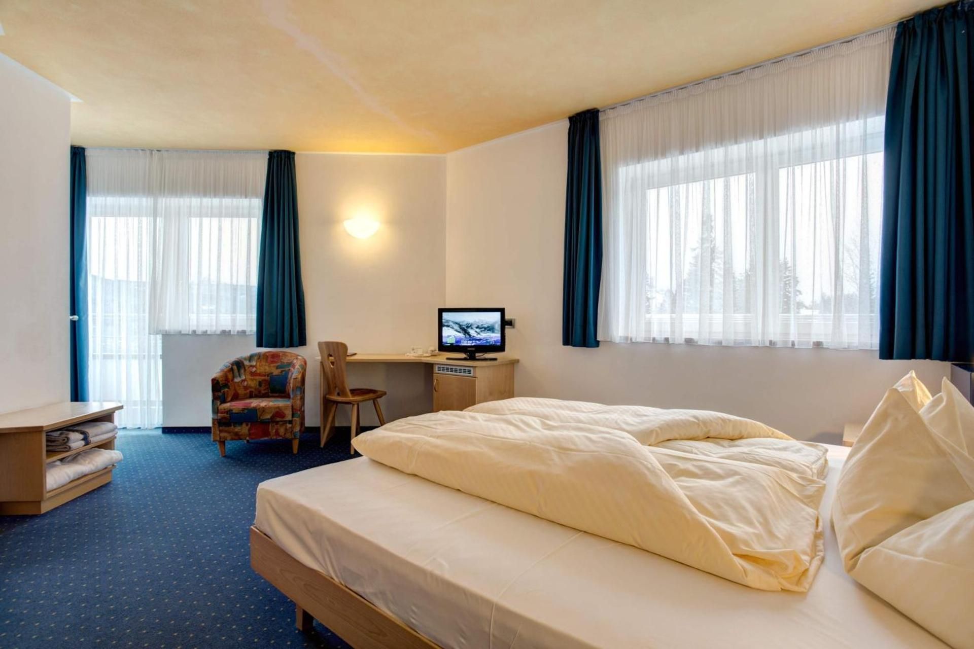 Superior Double or Twin Room with Balcony