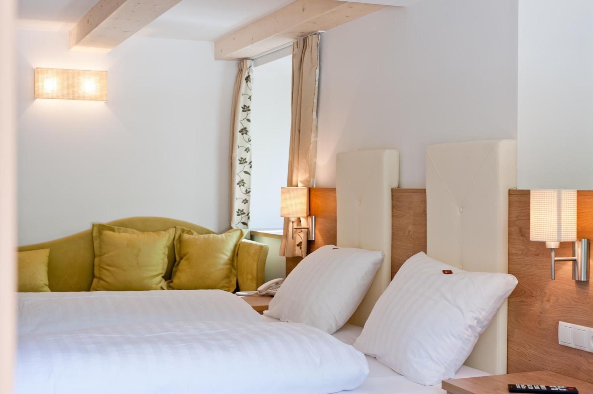 Classic Double Room with Balcony
