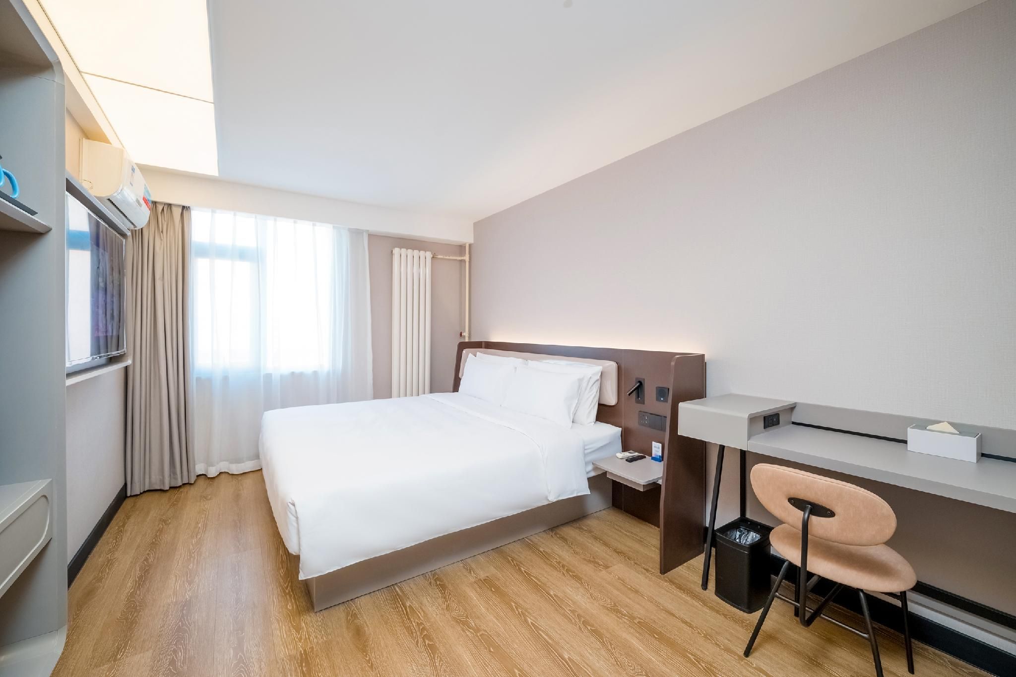 Huazhu - Business Bed Room
