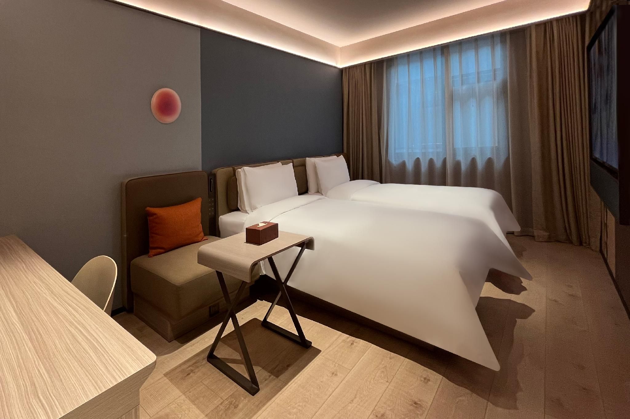 Select Twin Room