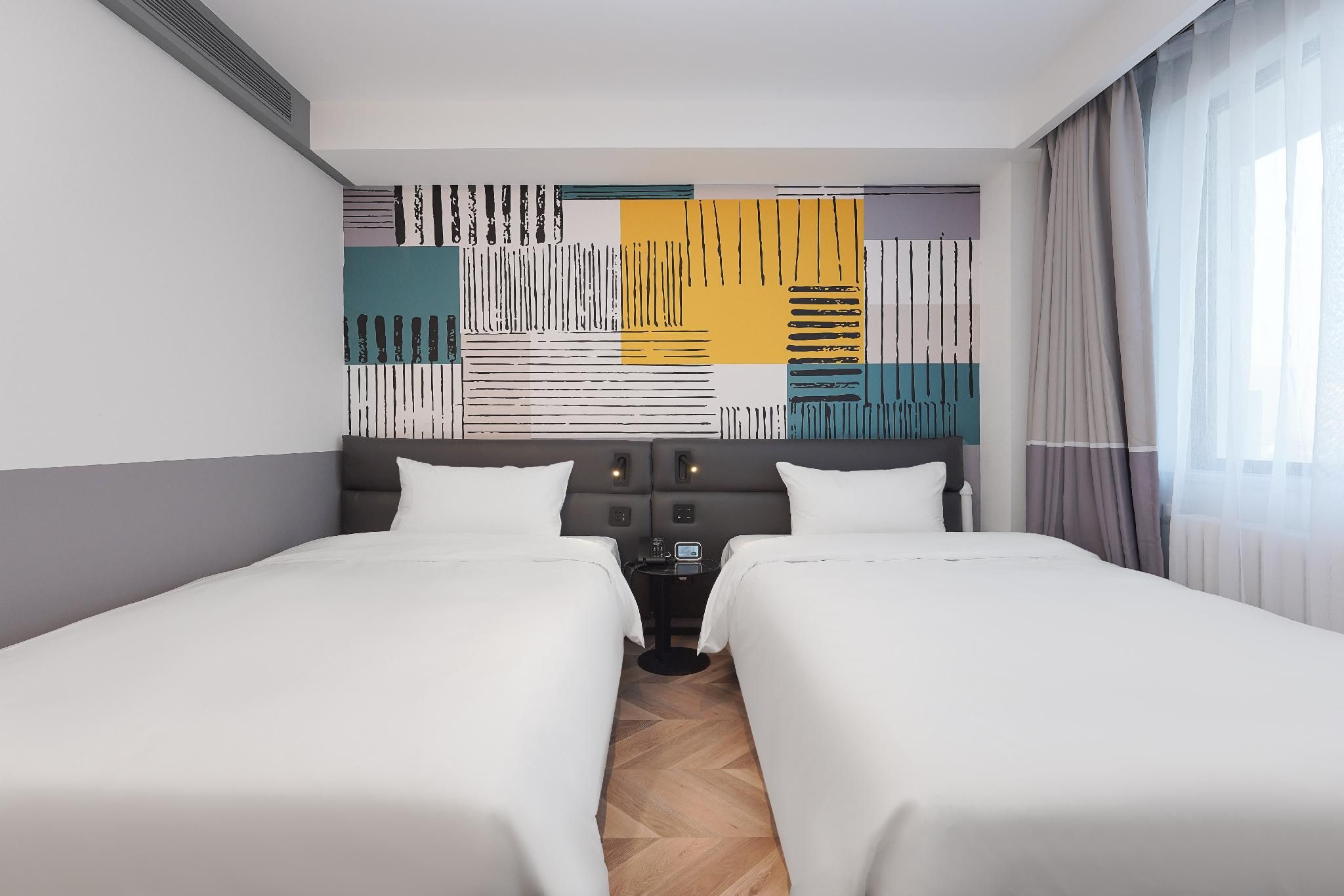 Huazhu - Twin Room