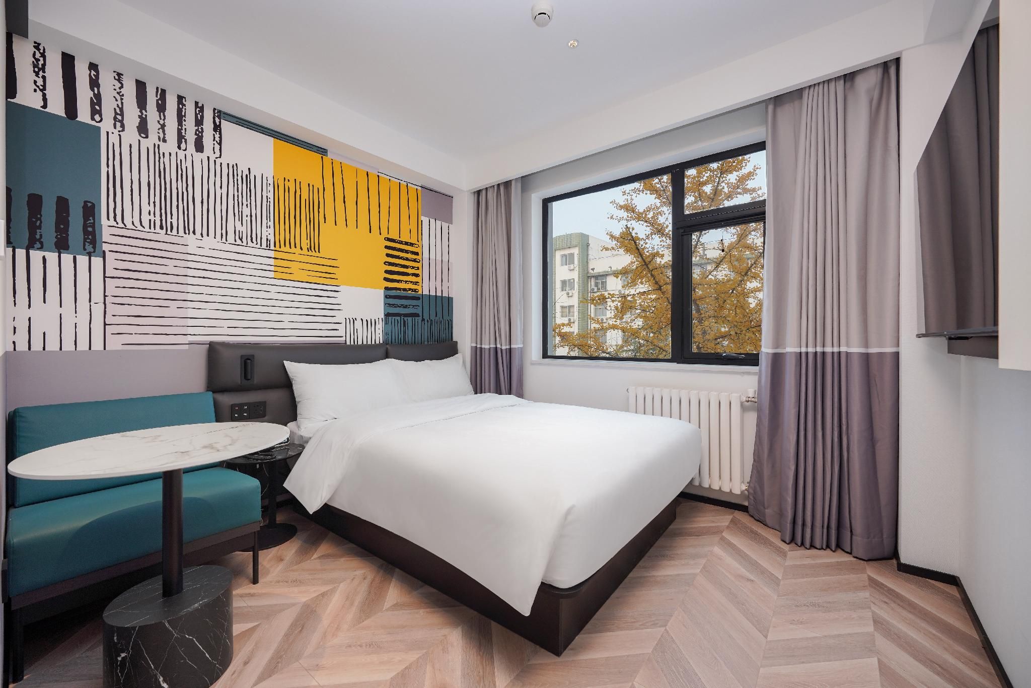 Huazhu - Superior BedRoom