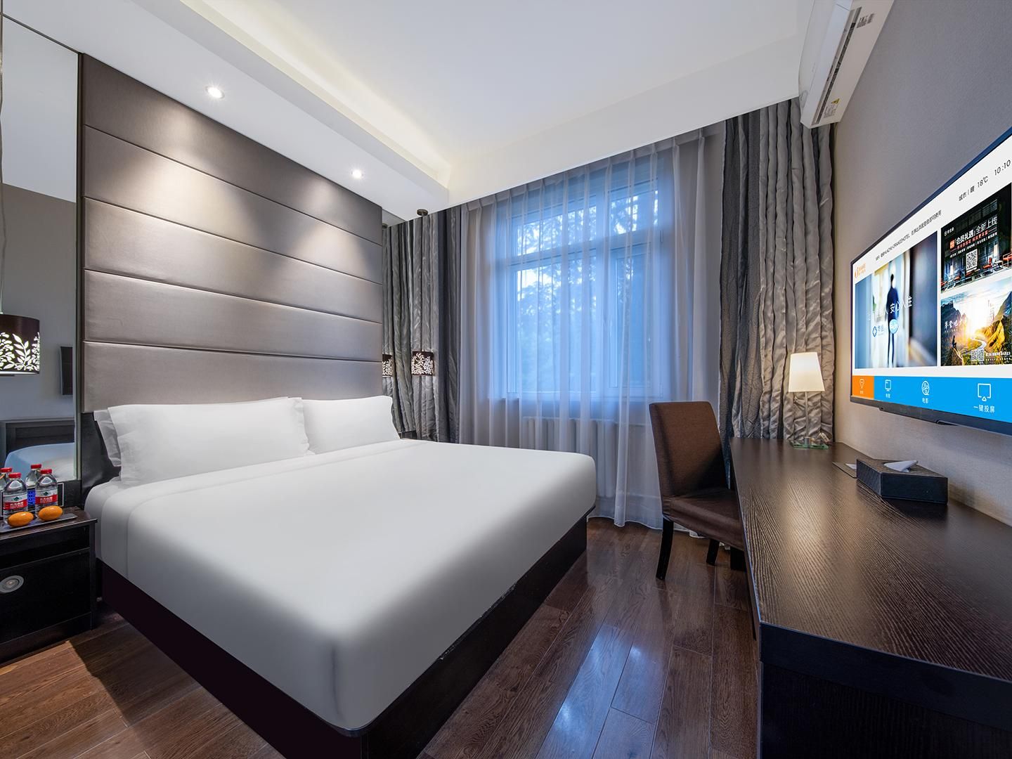 Huazhu - Deluxe Family Room