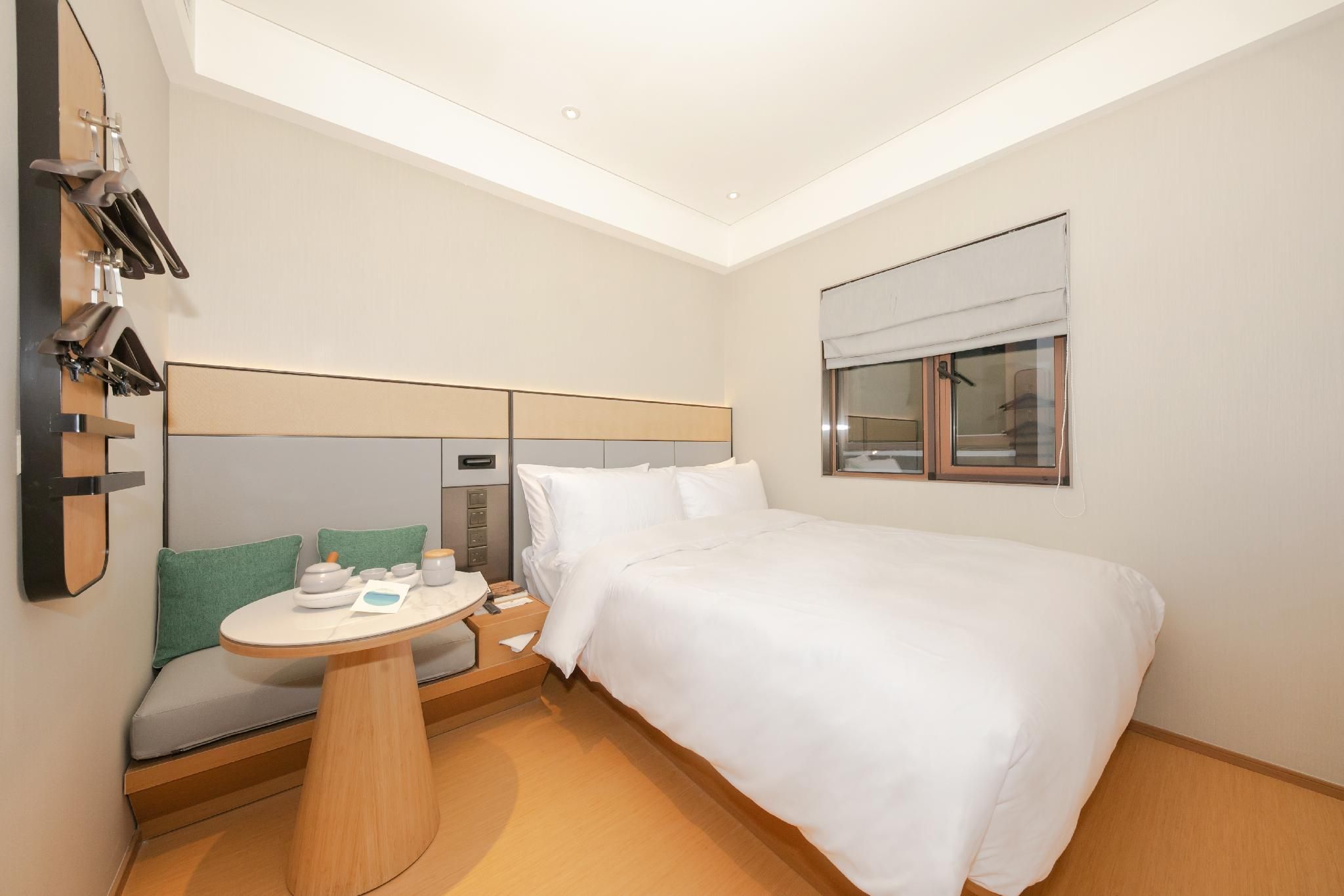 Huazhu - Speical Offer Guest Room