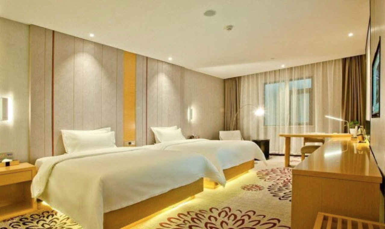 Deluxe Family Room