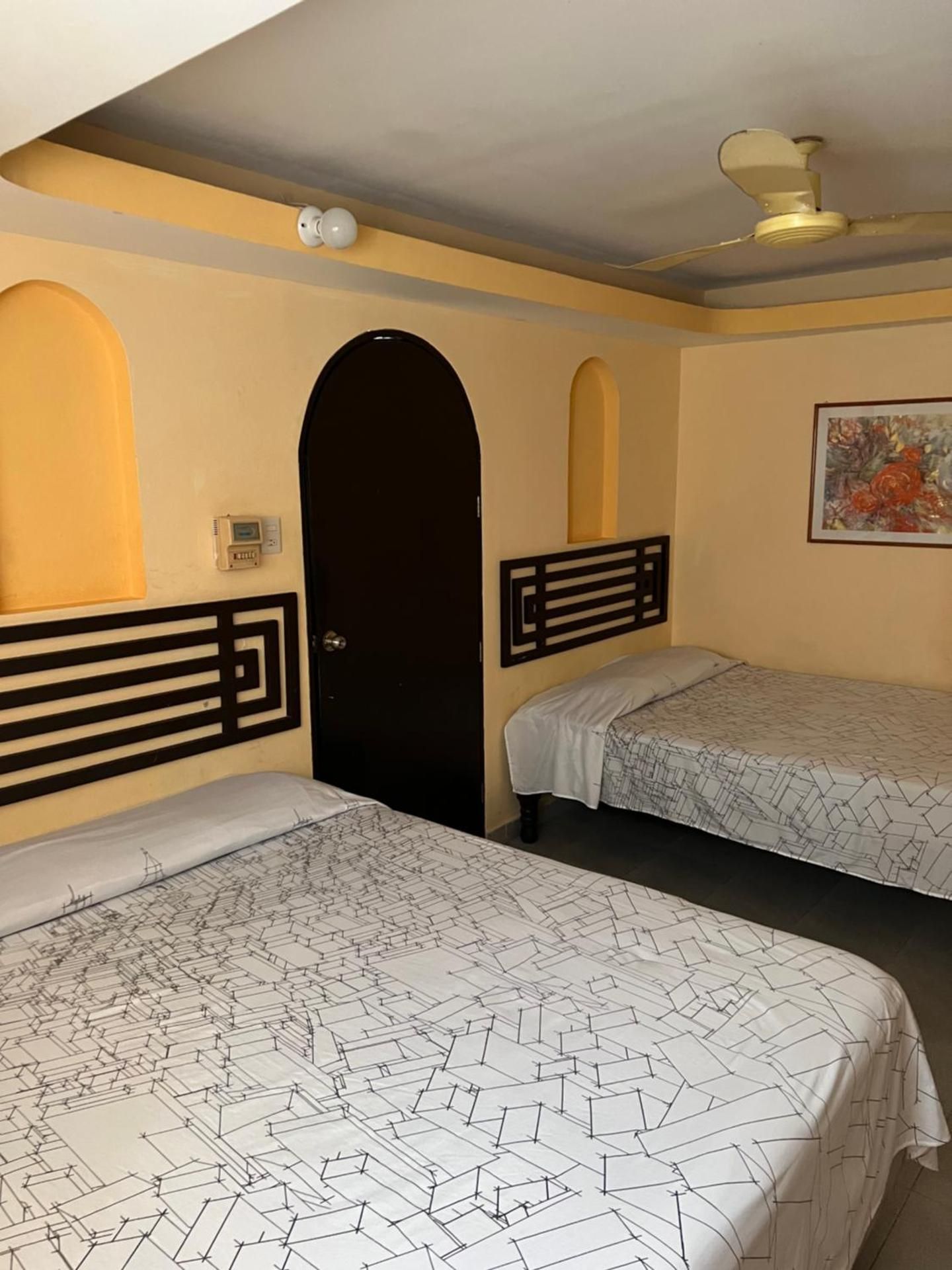 Twin Room with Private Bathroom