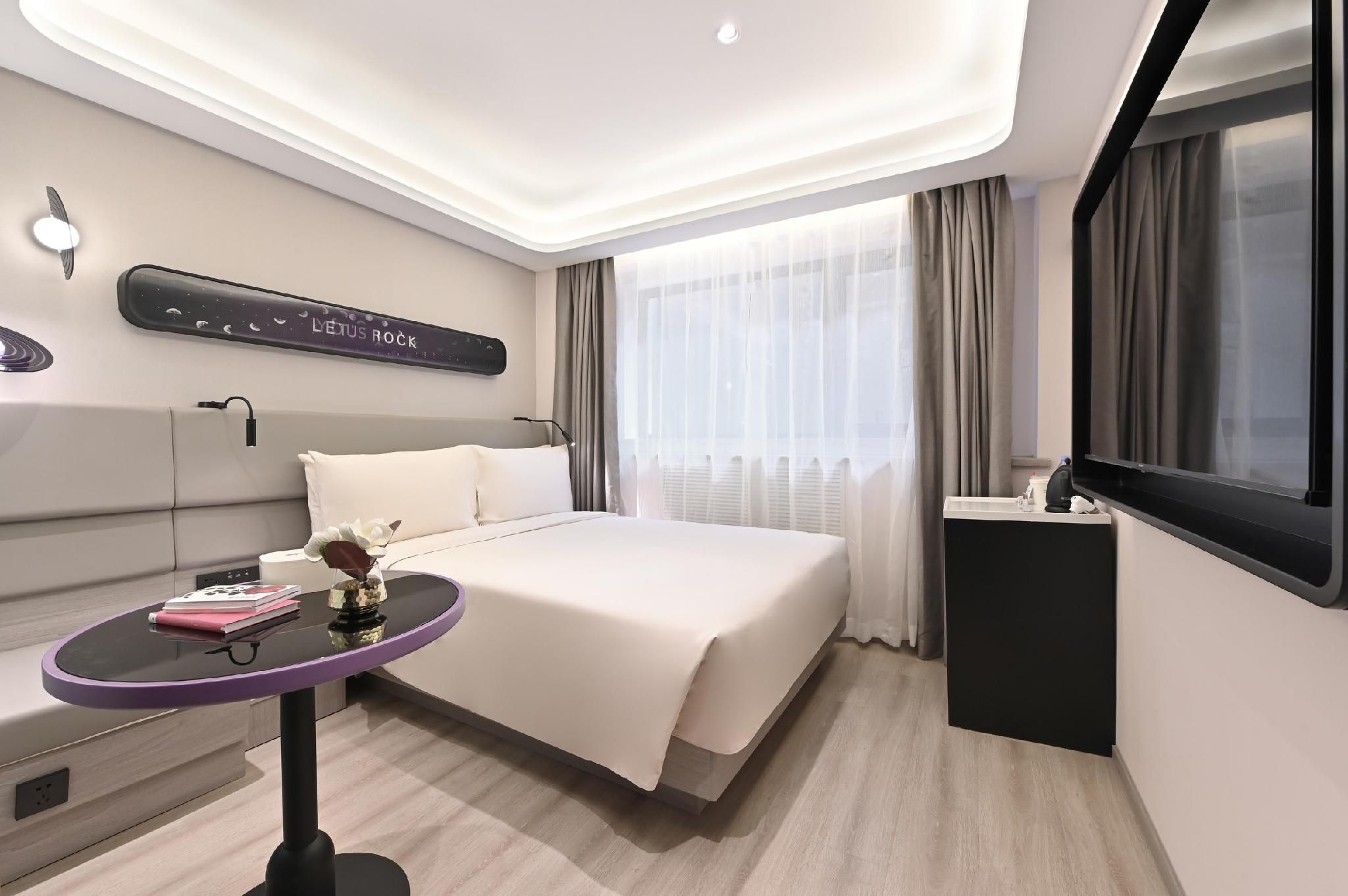 Atour - LEXIANG 1 Bed Room