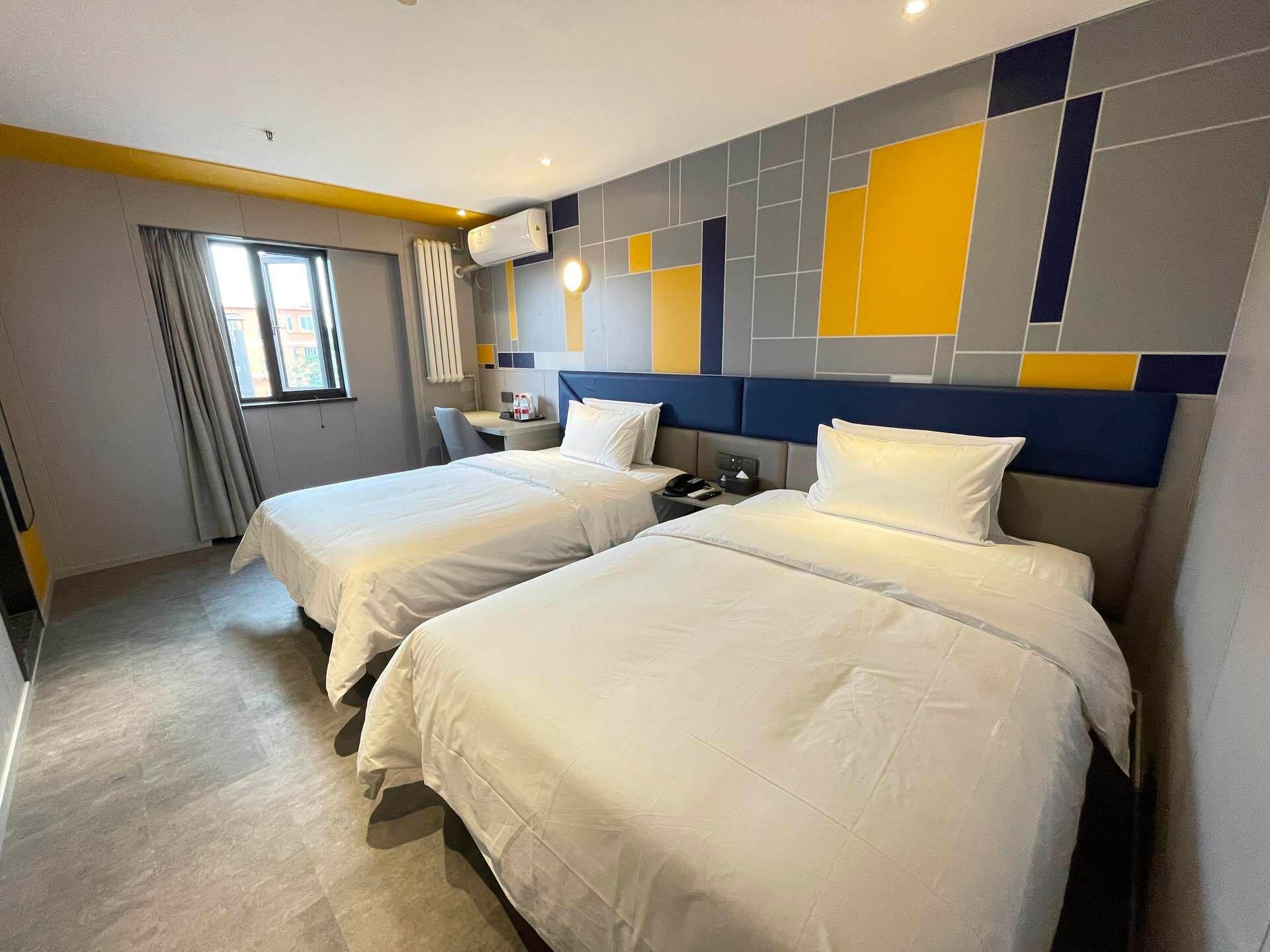 WH - New 7 Days Haoshui Twin Room