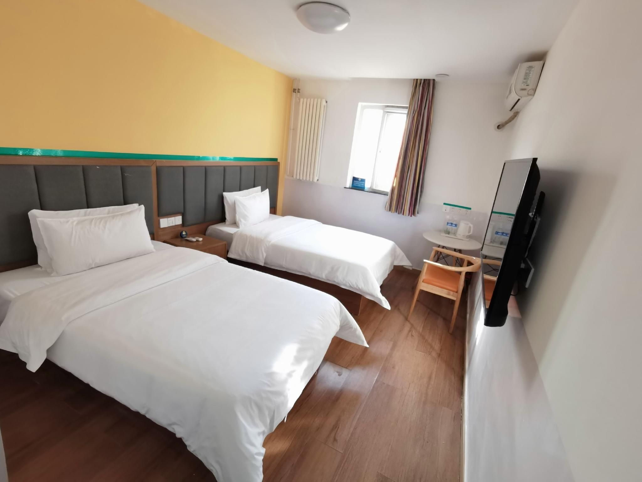 Select Bed Room