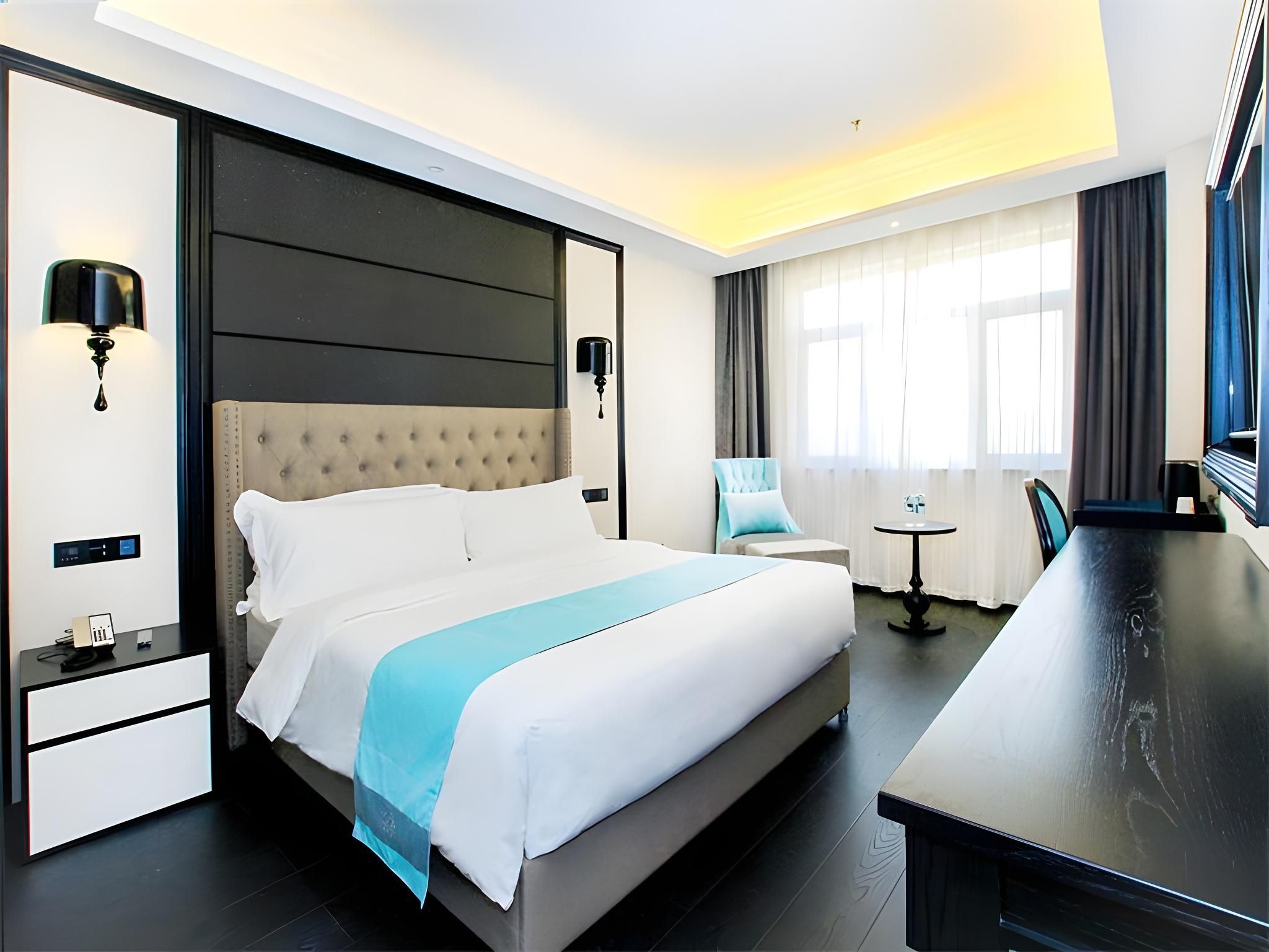 Xana - Superior Bed Room