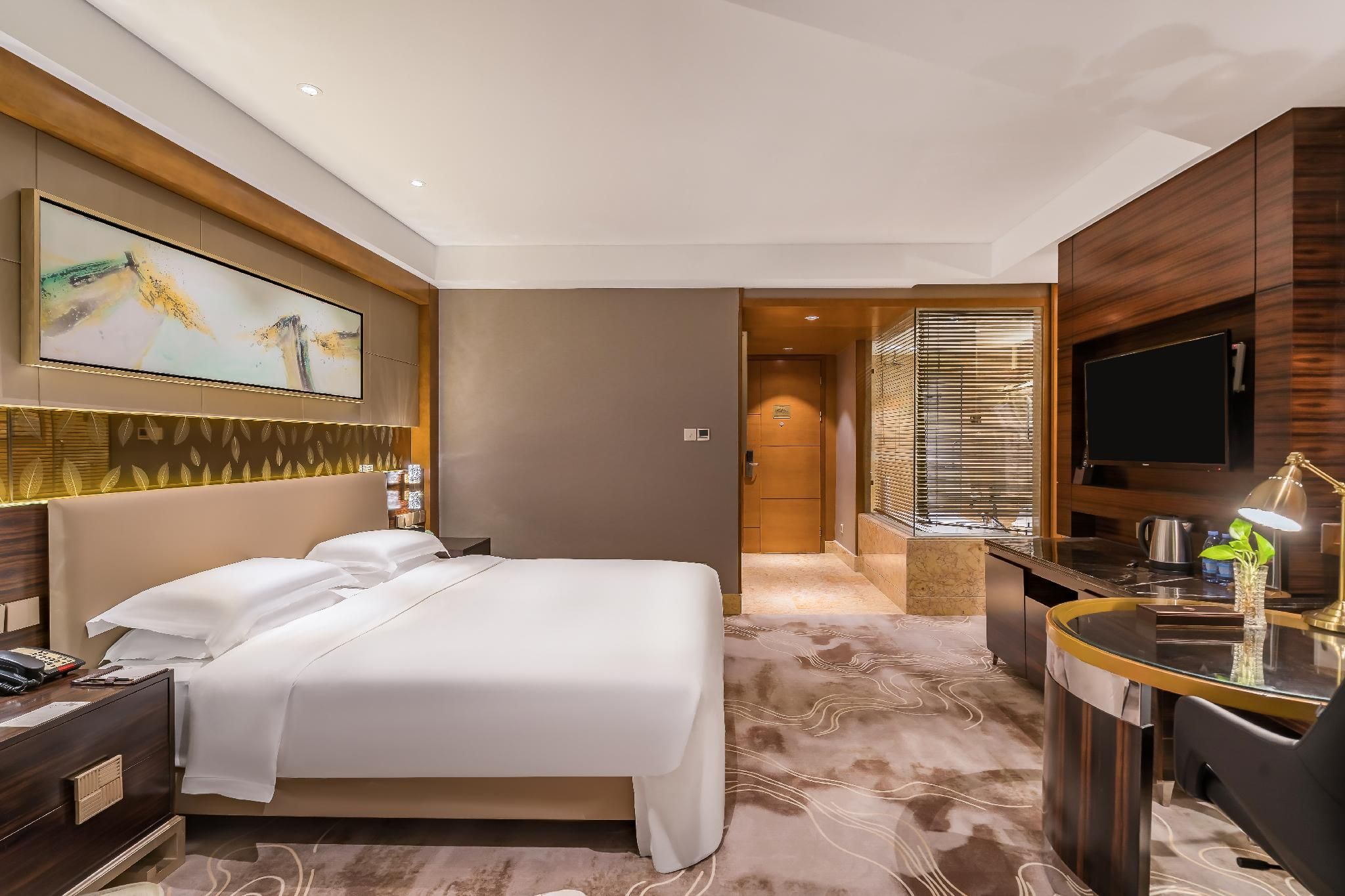 Luxury Deluxe Room