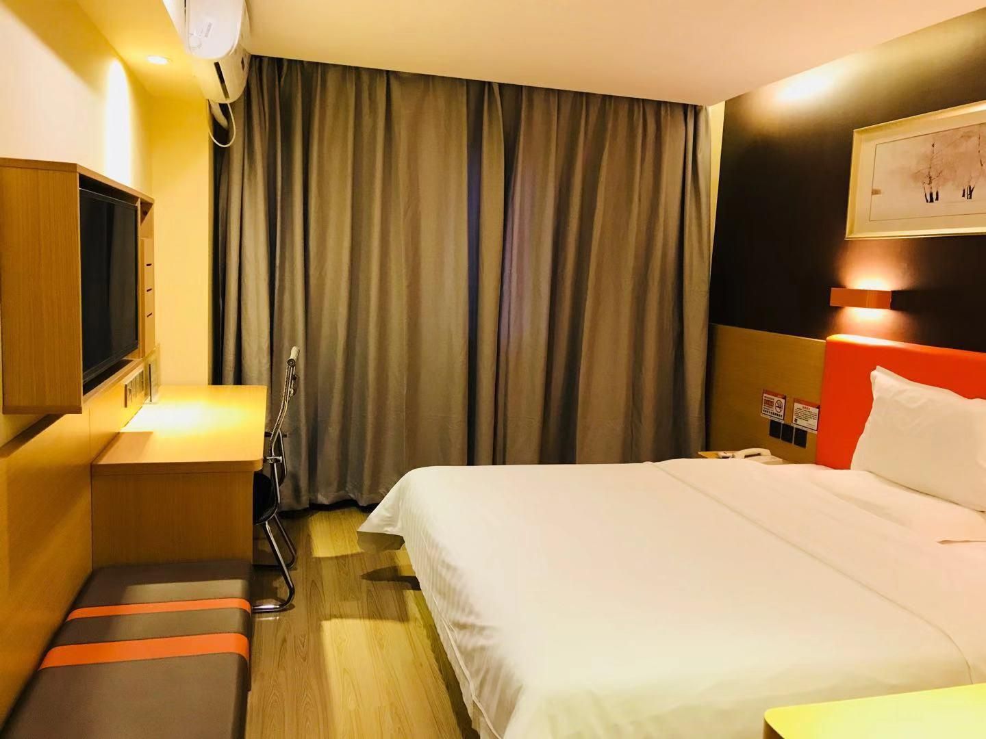 Select You Ter Room