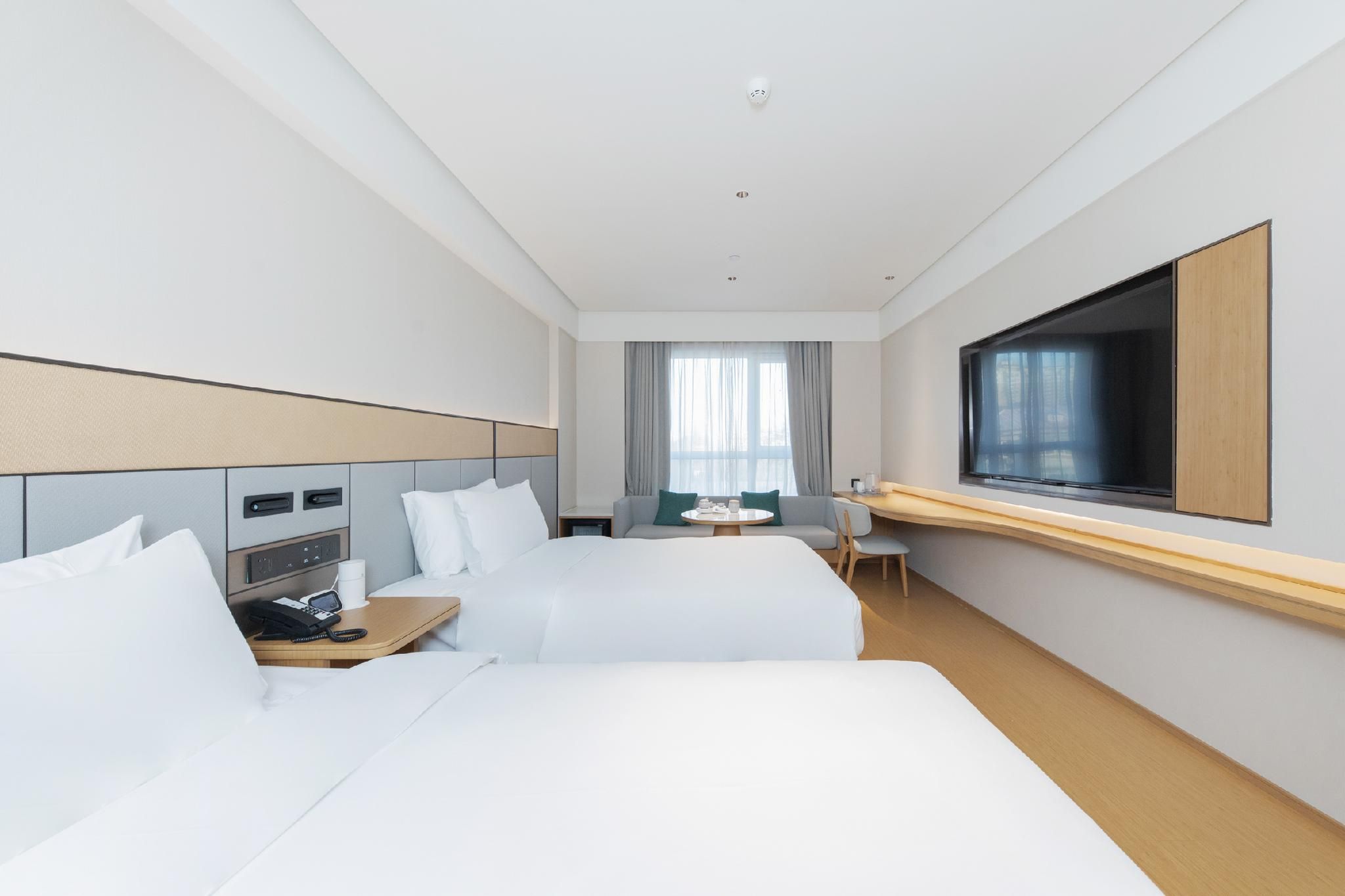 Huazhu - Business Twin Room
