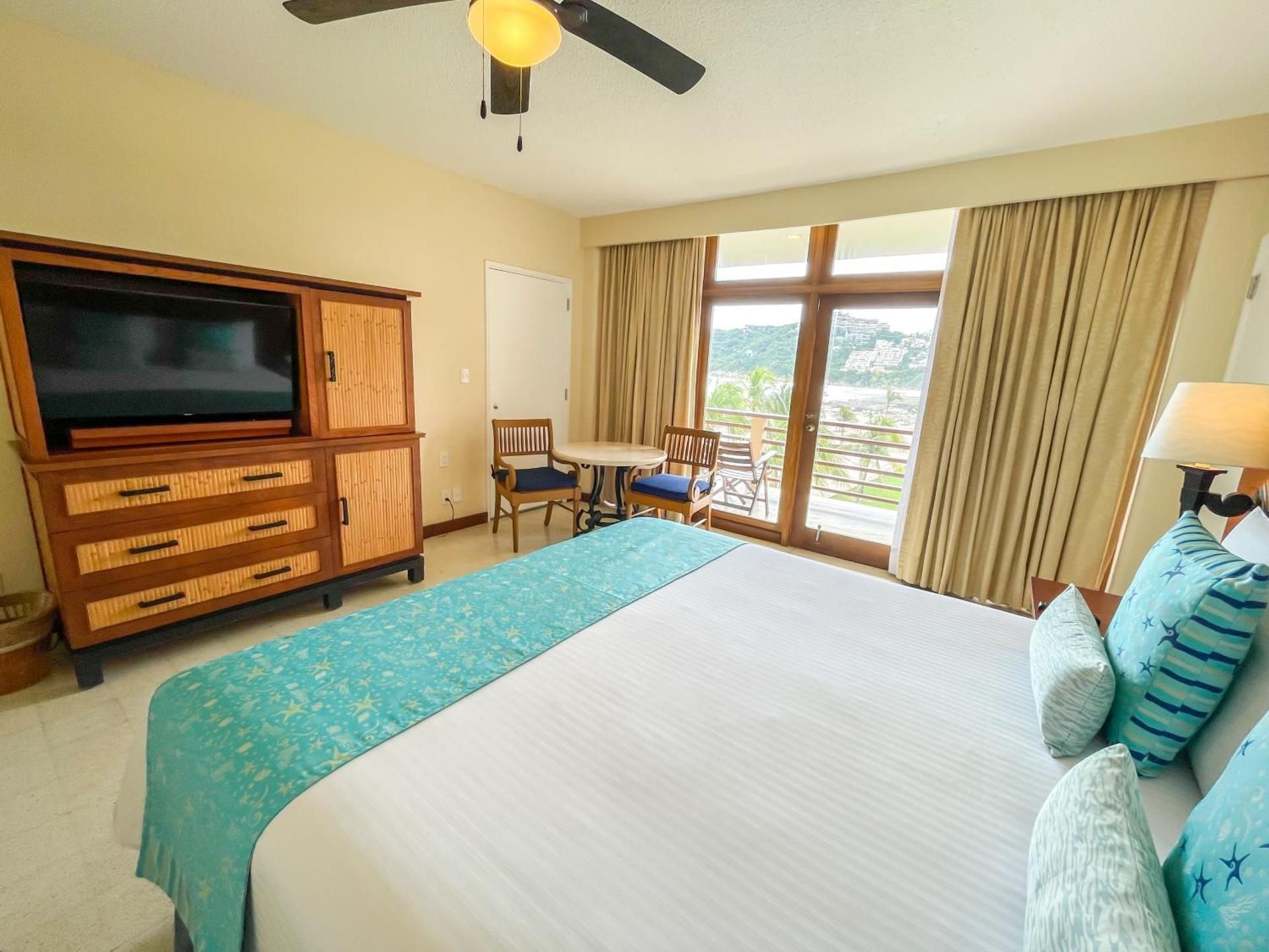 Superior Ocean View King 