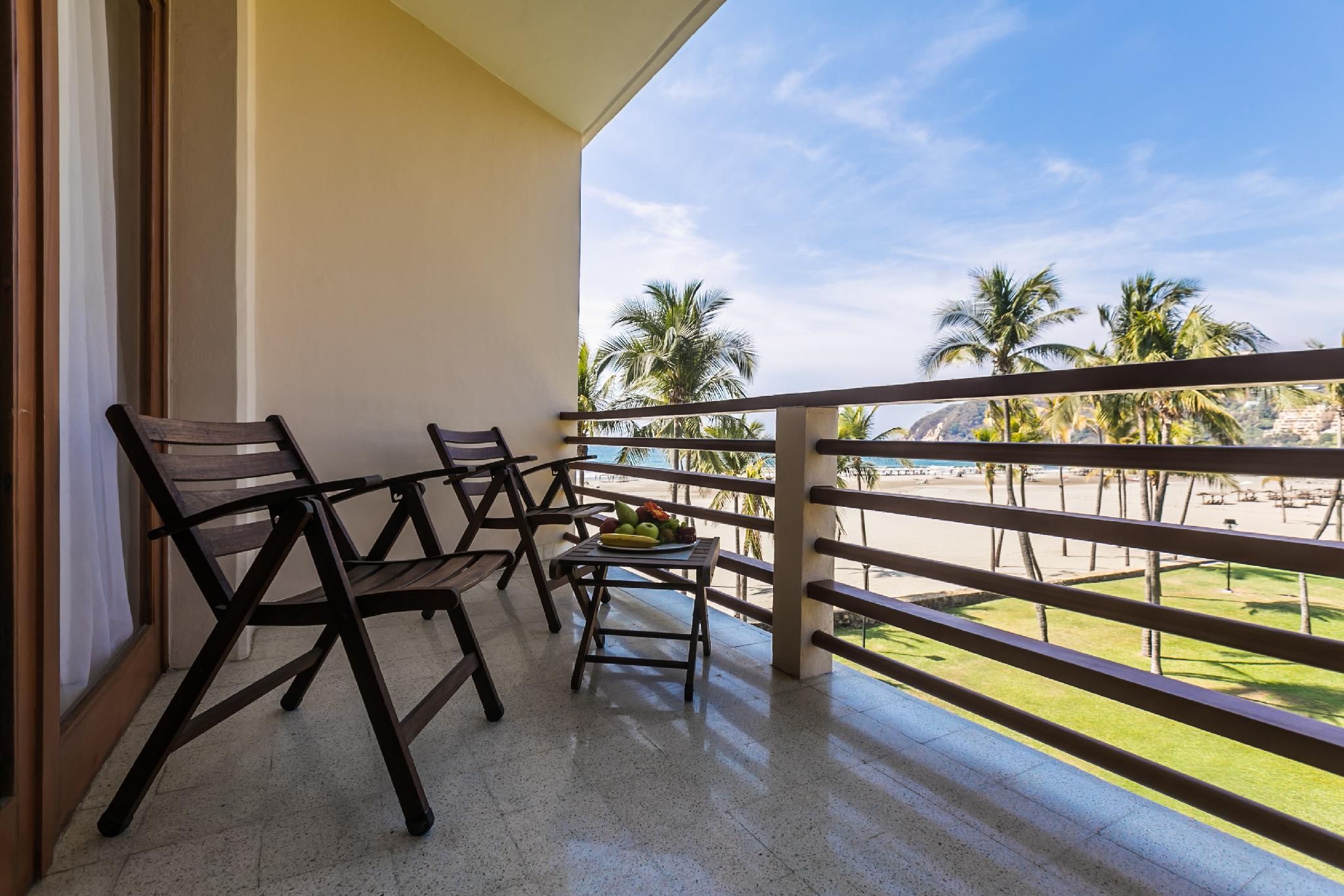 Superior Ocean View King